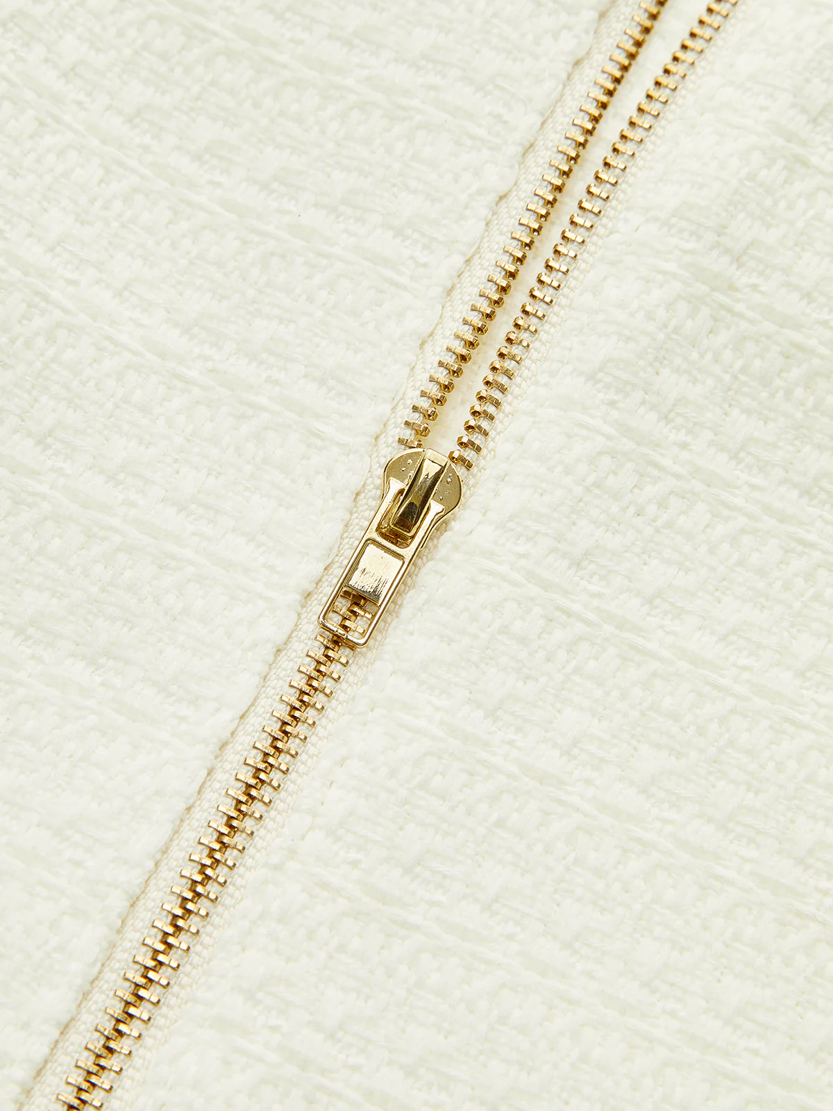 Textured Zipper Jumpsuit With Belt - Image 2