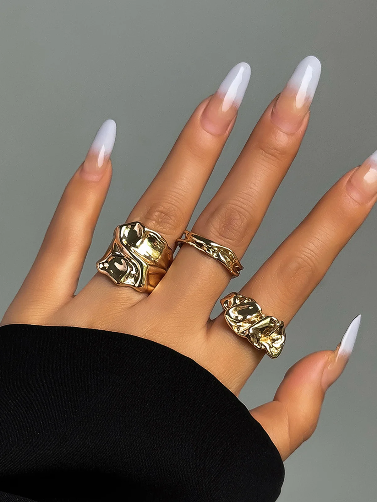 Three-Piece Irregular Golden Tone Ring Set - Image 3