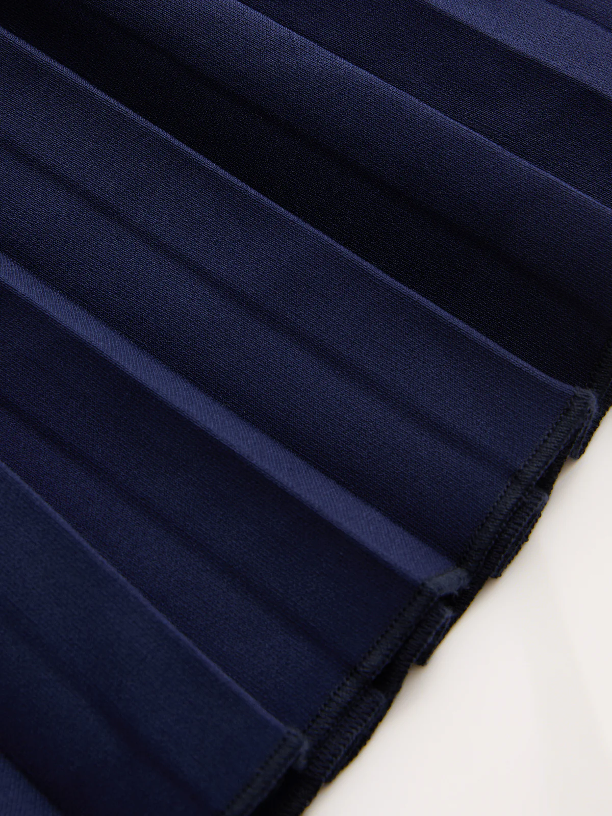 Tie Waist Asymmetrical Pleated Mini Skirt - Image 4