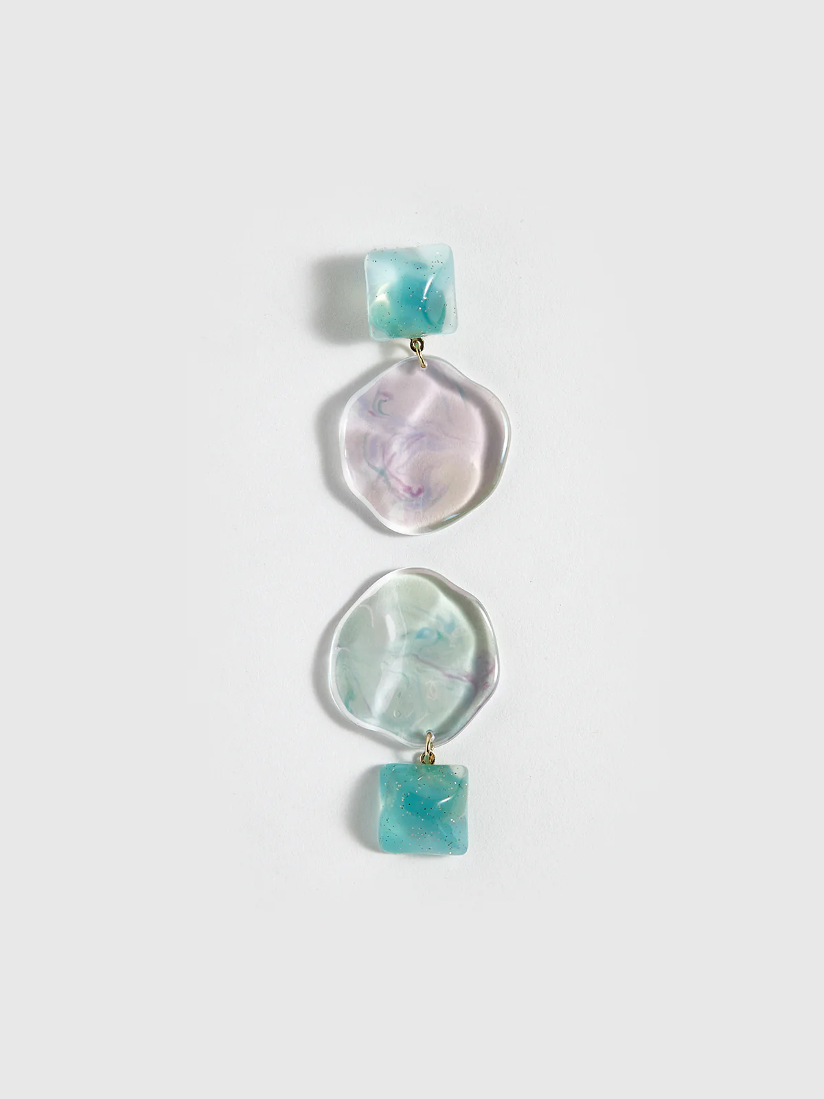 Transparent Geometric Wavy Disc Earrings - Image 3