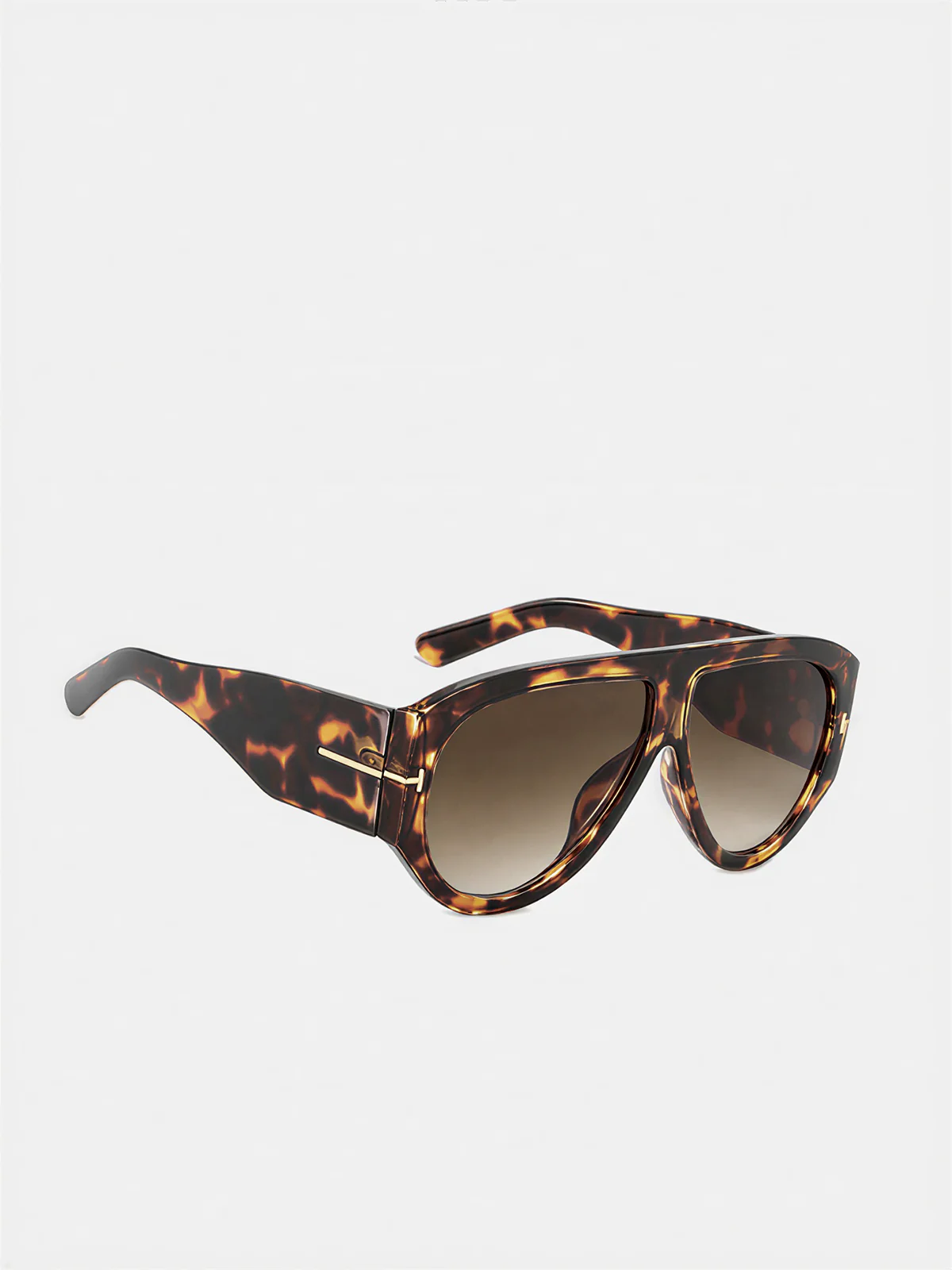 Trendy Oversized Shield Sunglasses - Image 6