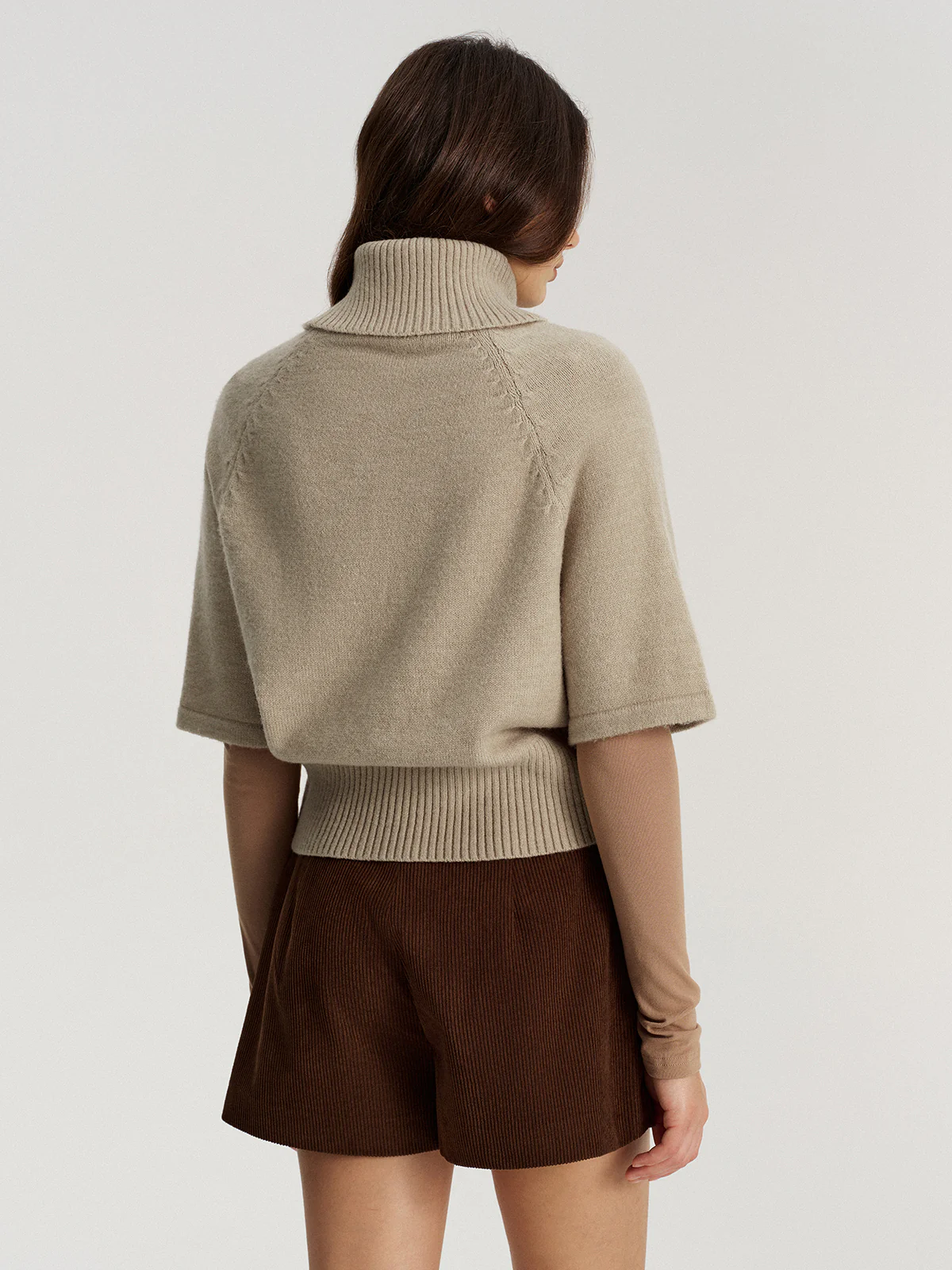 Turtleneck Cable Knit Short Sleeve Sweater without Belt - Image 5