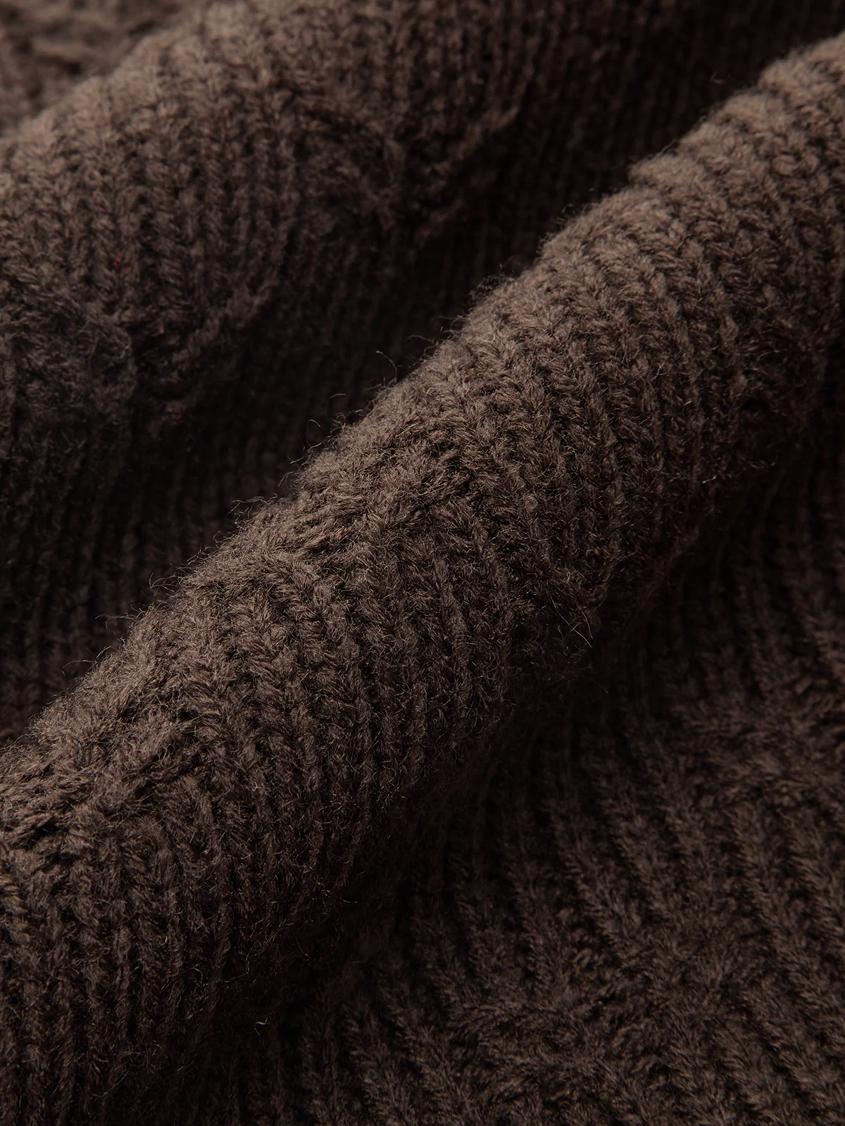 Turtleneck Cable Knit Sleeveless Vest - Image 3