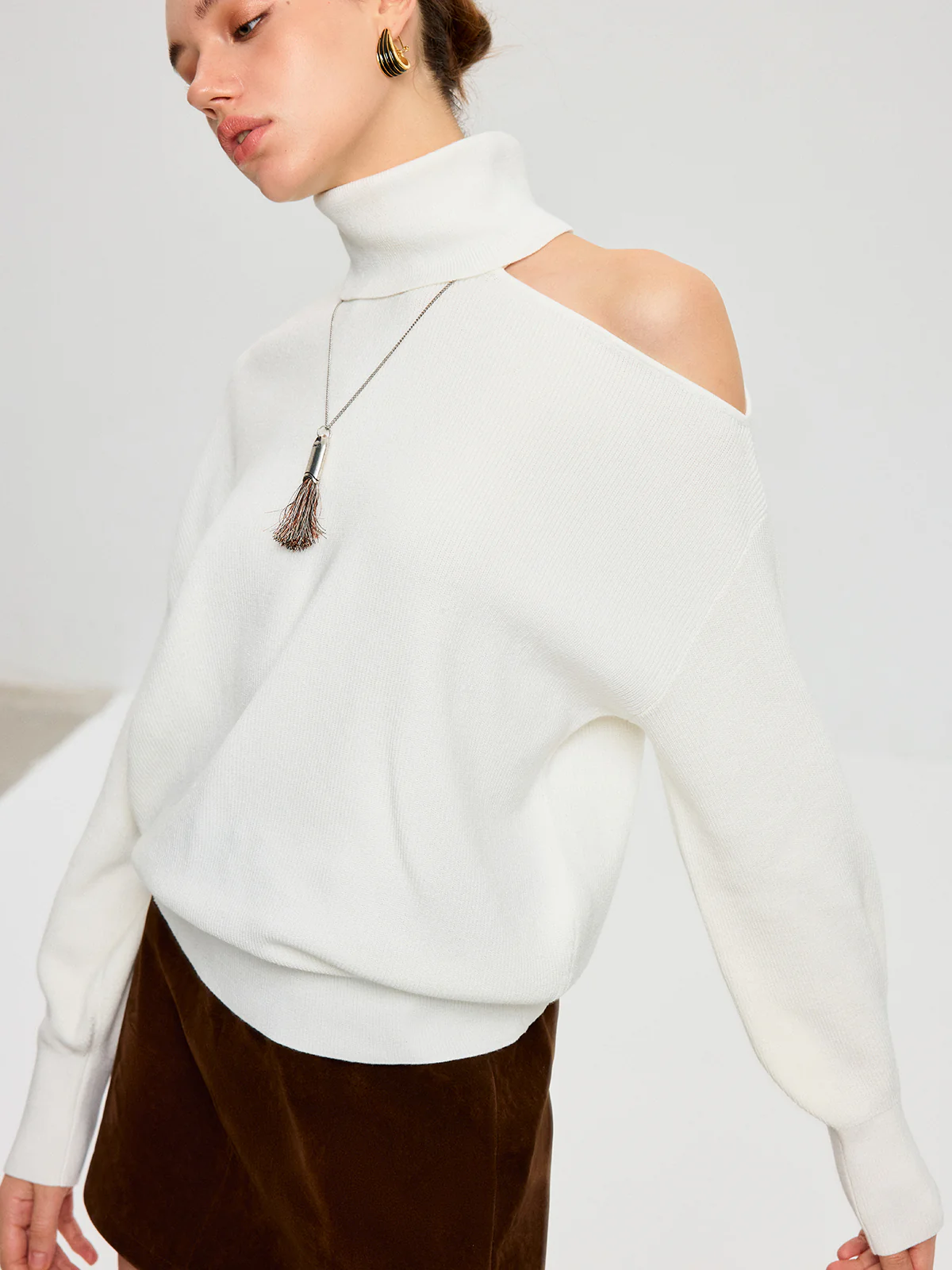Turtleneck Cold Shoulder Wool Blend Sweater - Image 2