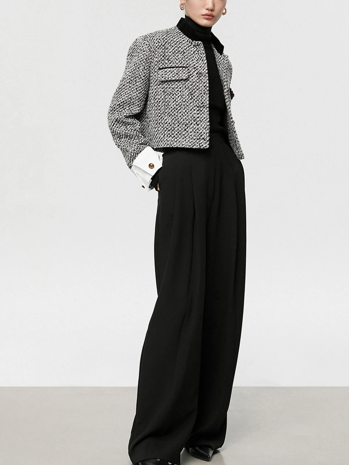 Tweed Boucle Crop Blazer - Image 3