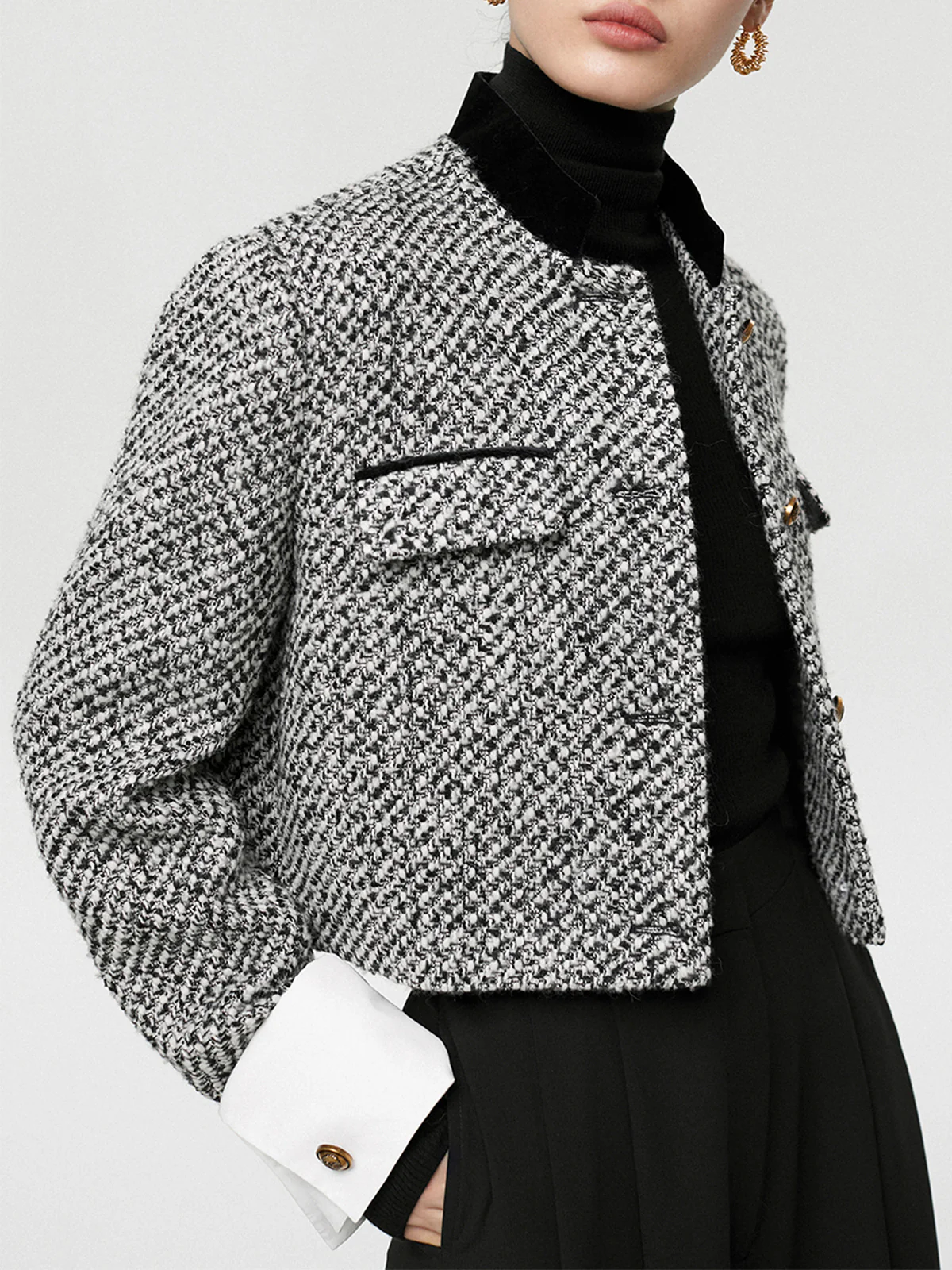 Tweed Boucle Crop Blazer - Image 4