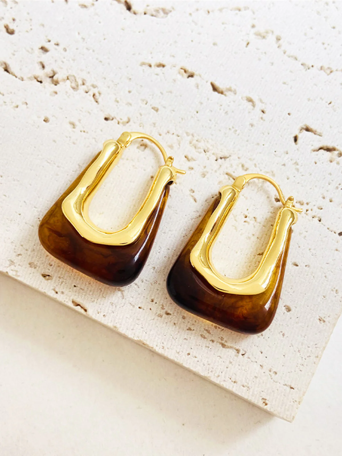 U-Shape Amber Hoop Earrings - Image 2
