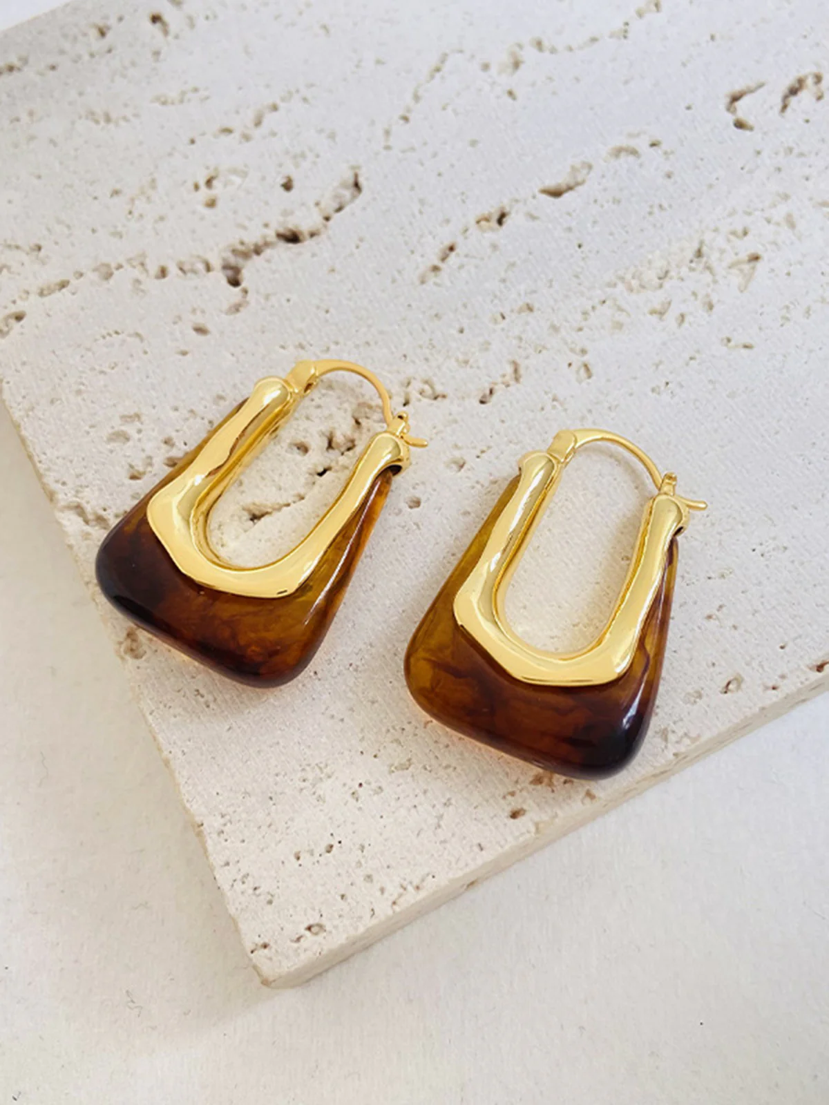 U-Shape Amber Hoop Earrings - Image 3