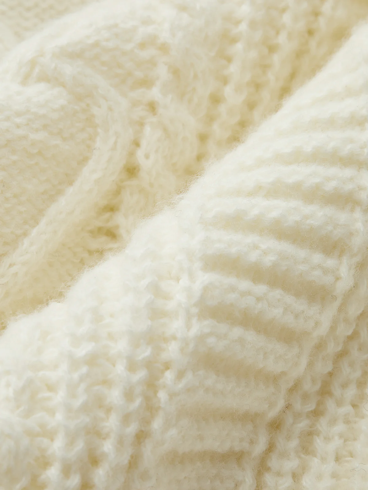 V-Neck Button Mechanism Cable Cardigan - Image 4