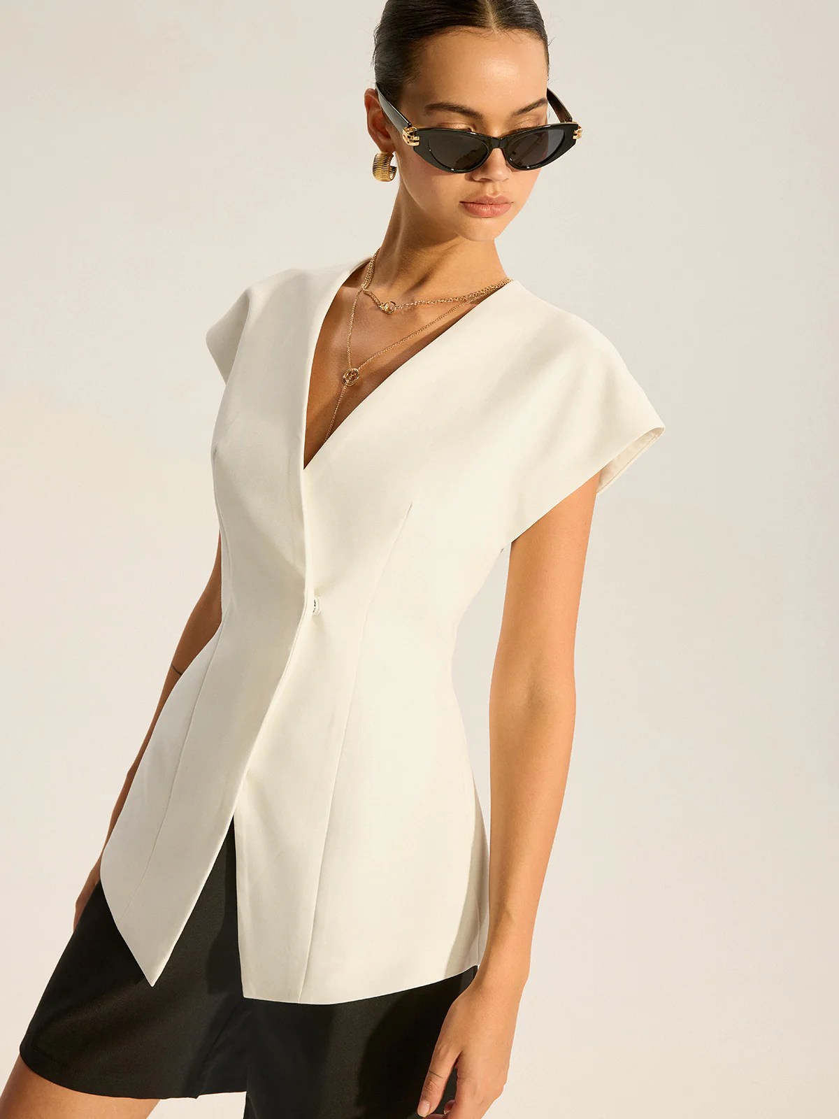 V-Neck Cap Sleeve Vest - Image 2