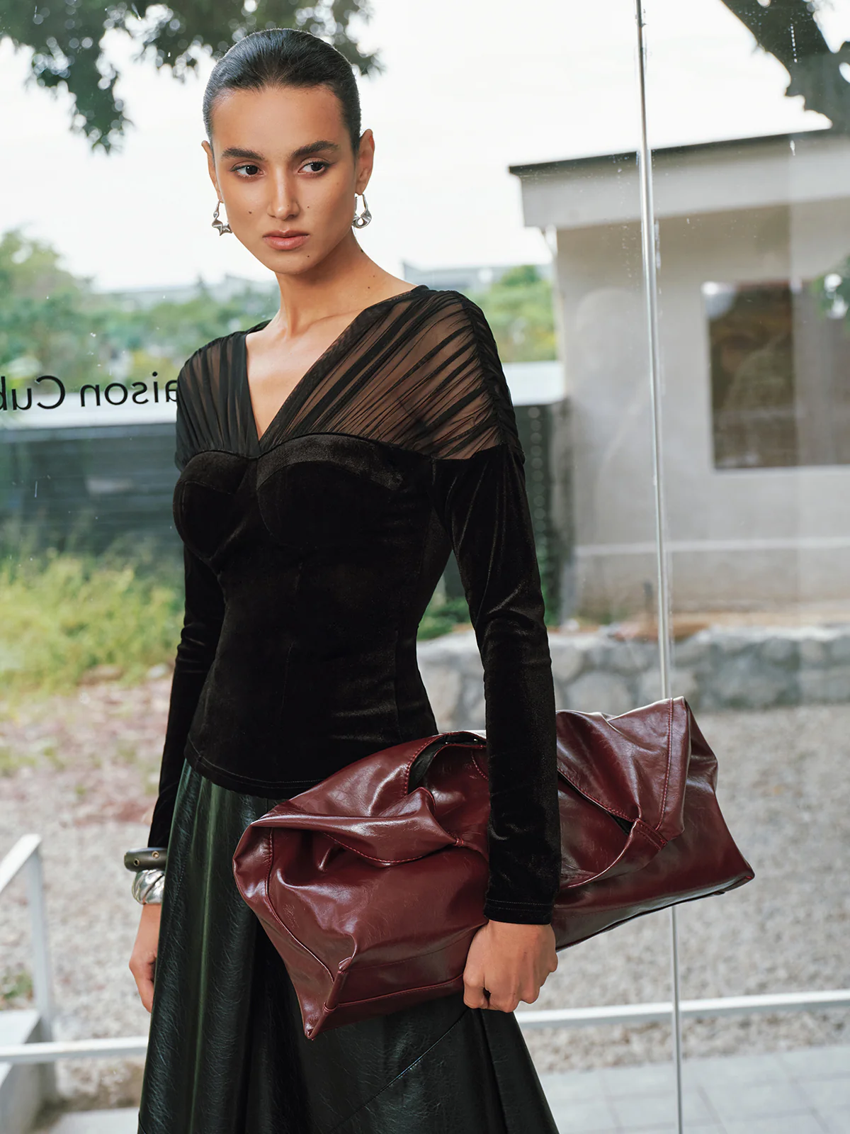 V-Neck Mesh Panel Velvet Blouse - Image 4