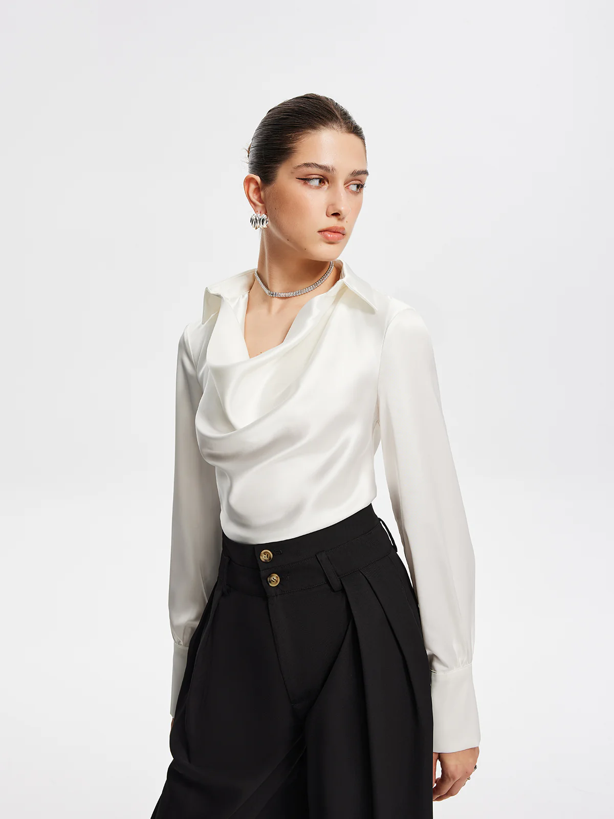 V-Neck Pleated Long Sleeve Blouse - Image 4