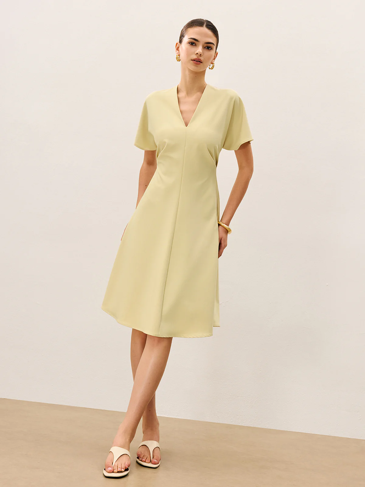 V-Neck Short Sleeve Midi Dress - Image 2