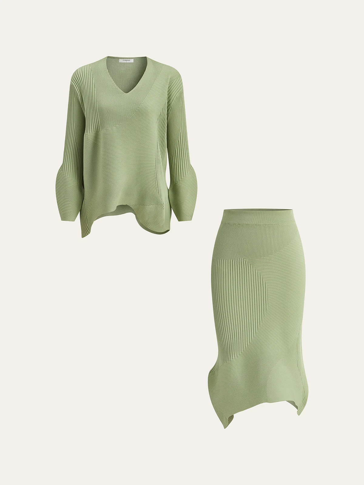 V-Neck Textured Asymmetric Hem Knit Sweater - Image 4
