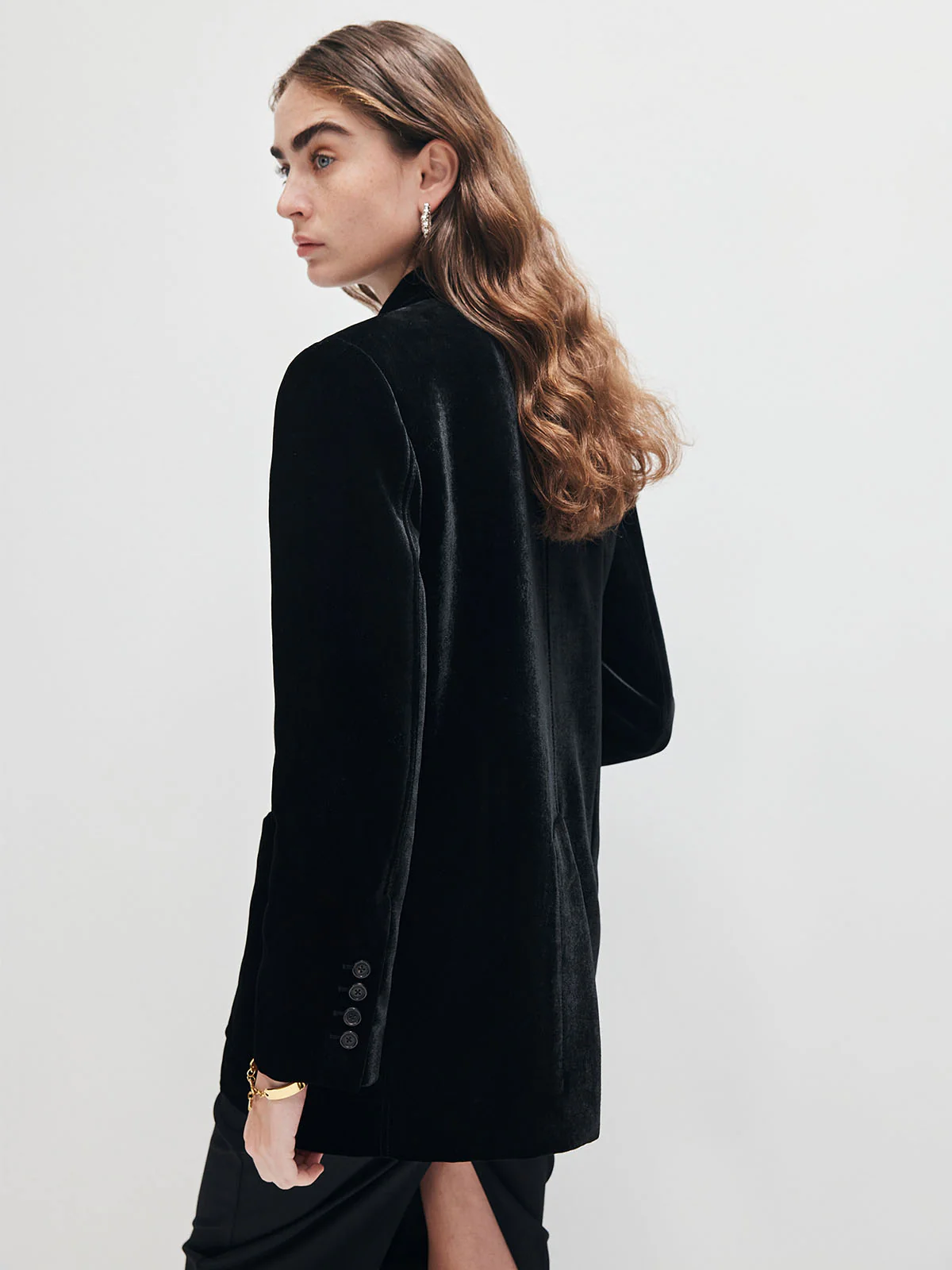 V-Neck Velvet Button Blazer - Image 7
