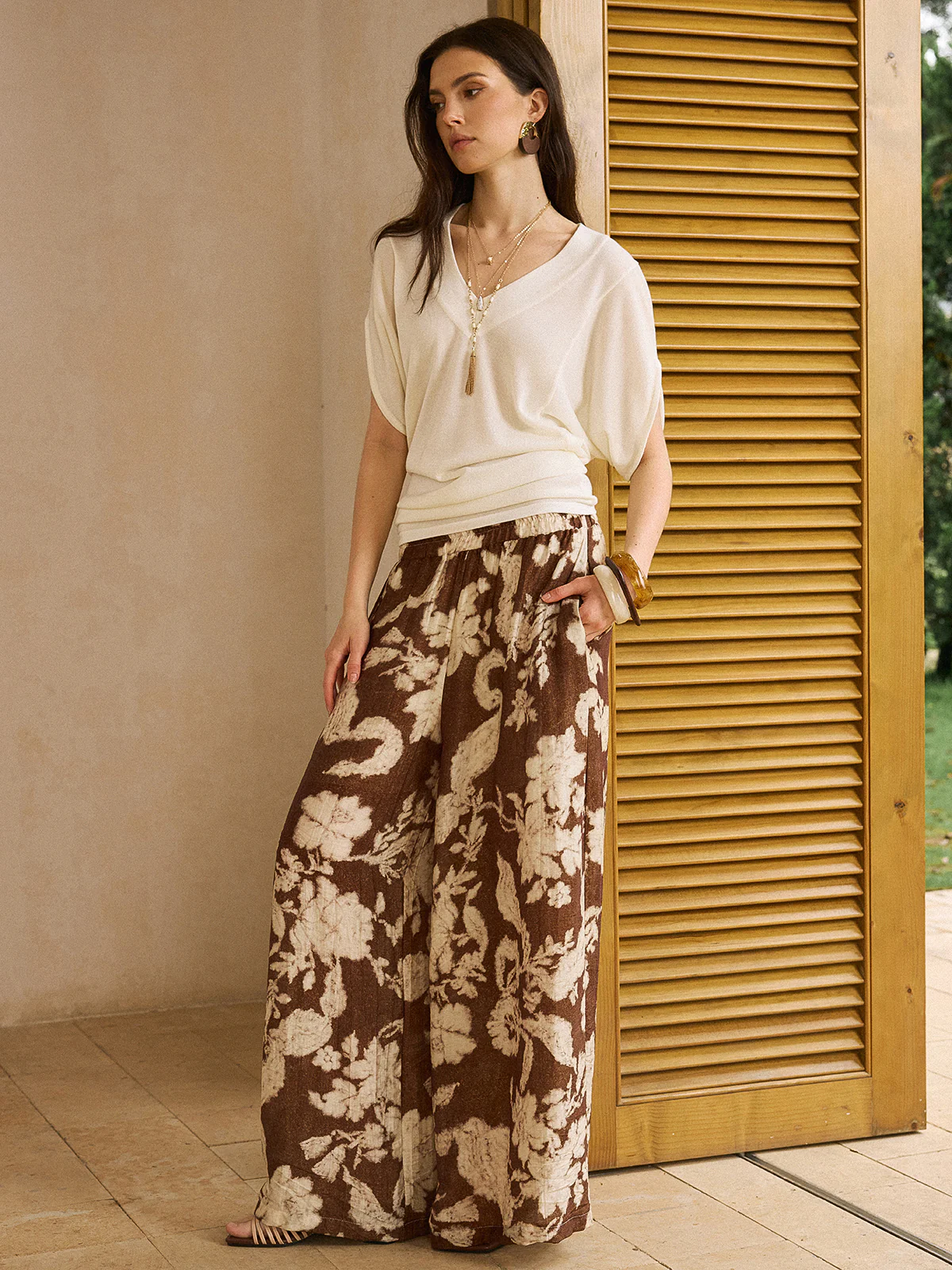 V-Neck Waist-Cinching Knit Top - Image 7