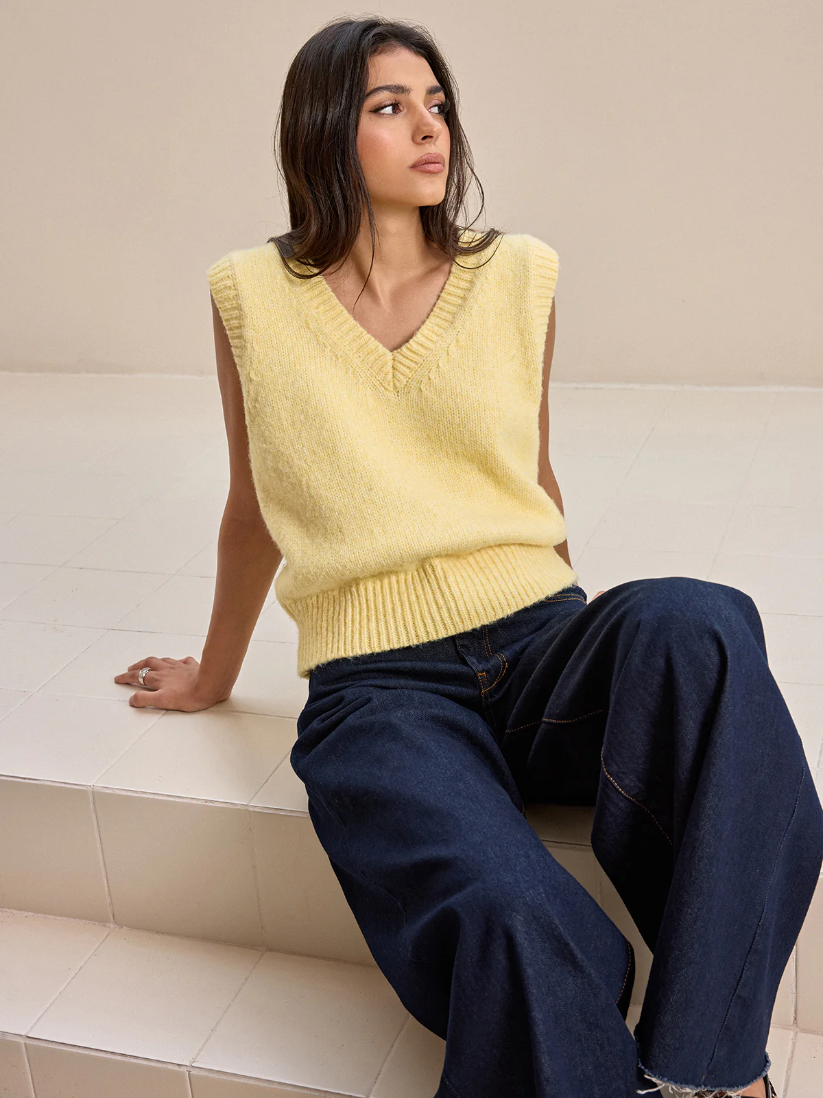 V-Neck Wool-Blend Knitted Vest - Image 4
