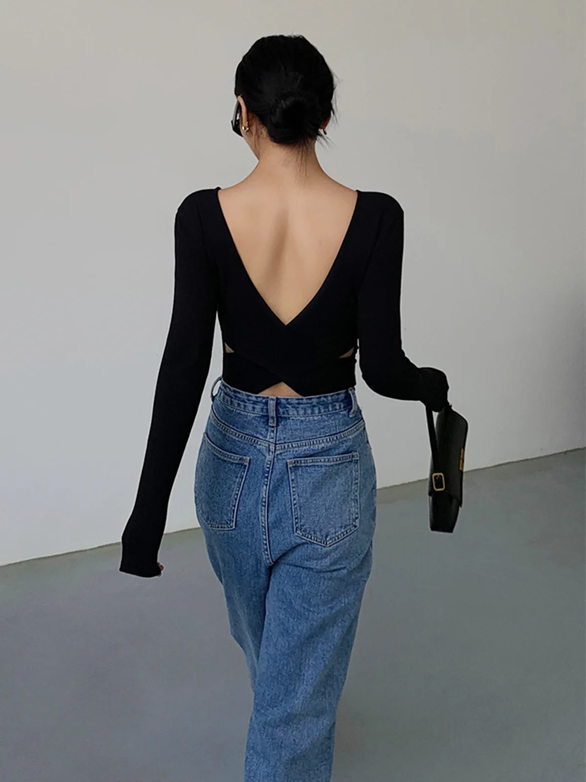 V-Shape Open Back Long Sleeve Shirt - Image 5