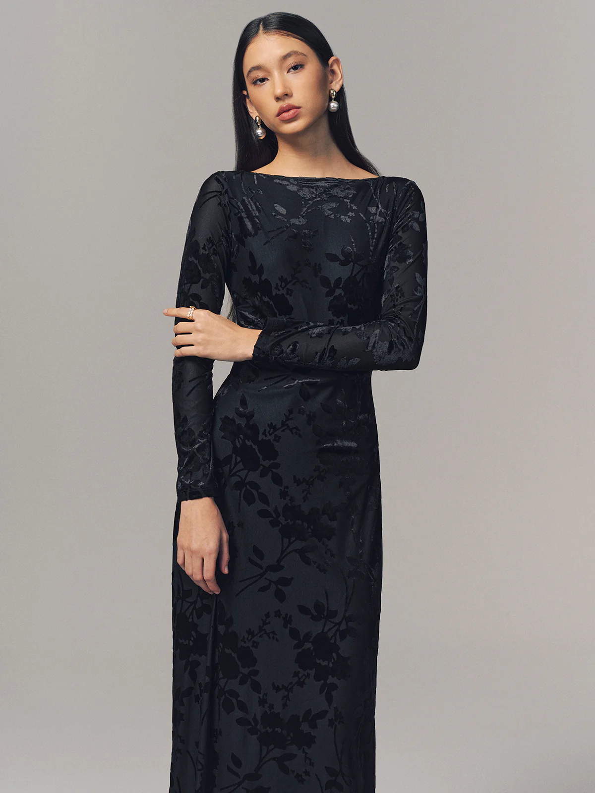 Velvet Floral Long Sleeve Backless Maxi Dress - Image 3