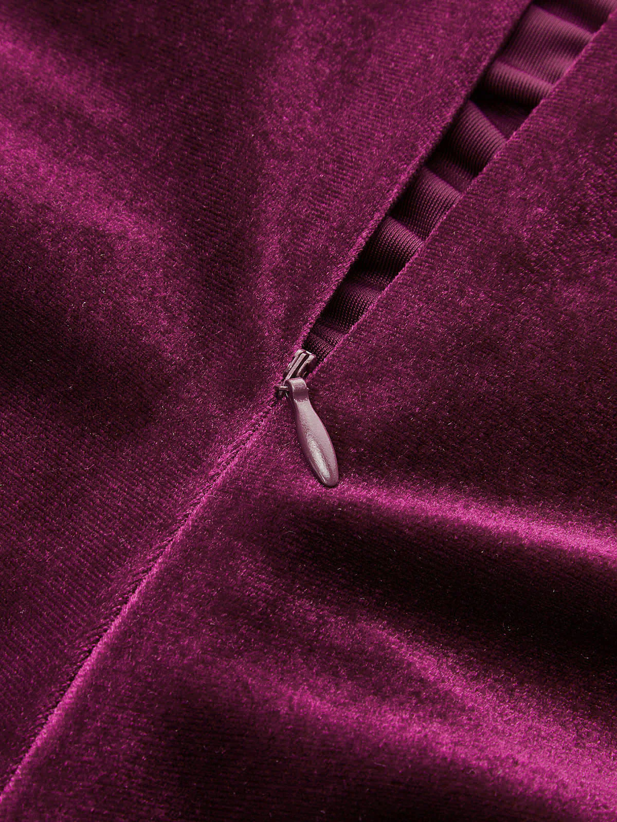 Velvet Ruched Long-Sleeve Bodysuit - Image 5