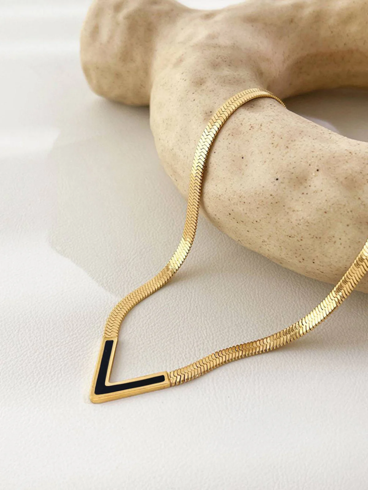 Victoria Necklace - Image 2