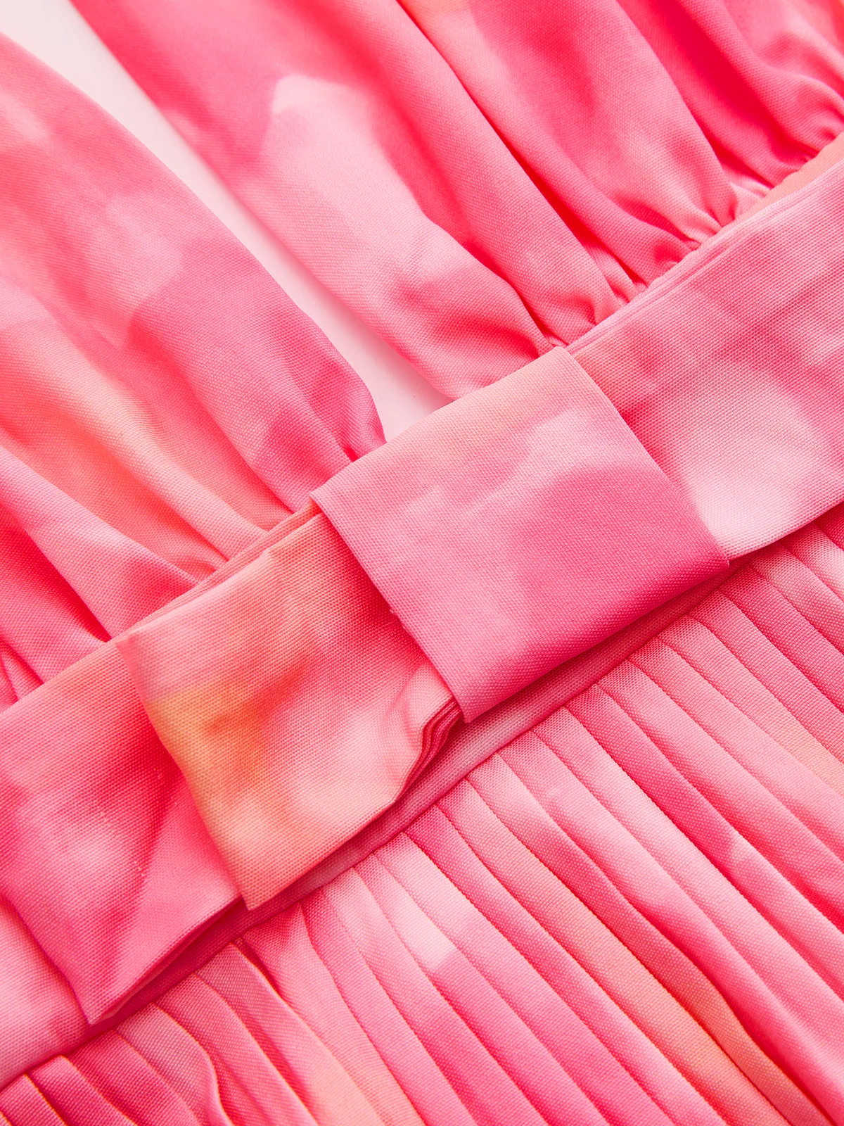 Watercolor Print Pleated Halter Maxi Dress - Image 5