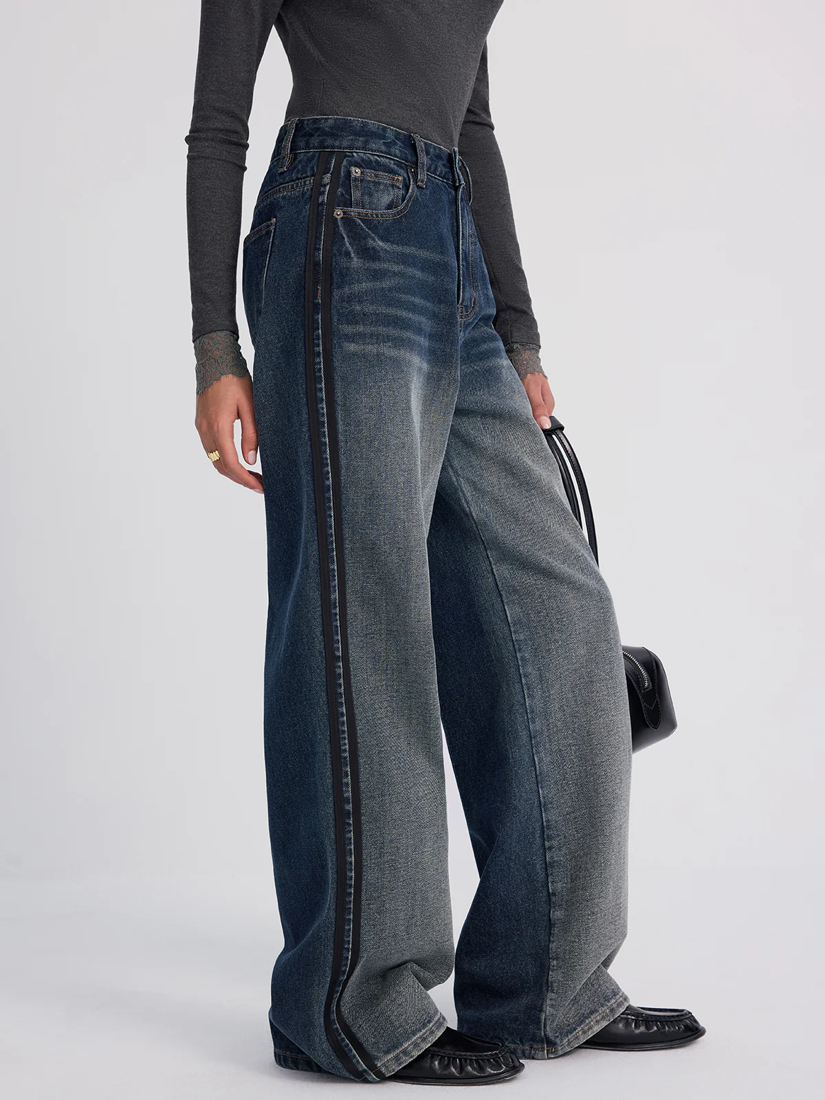 Wide-Leg Jeans in Faded Denim