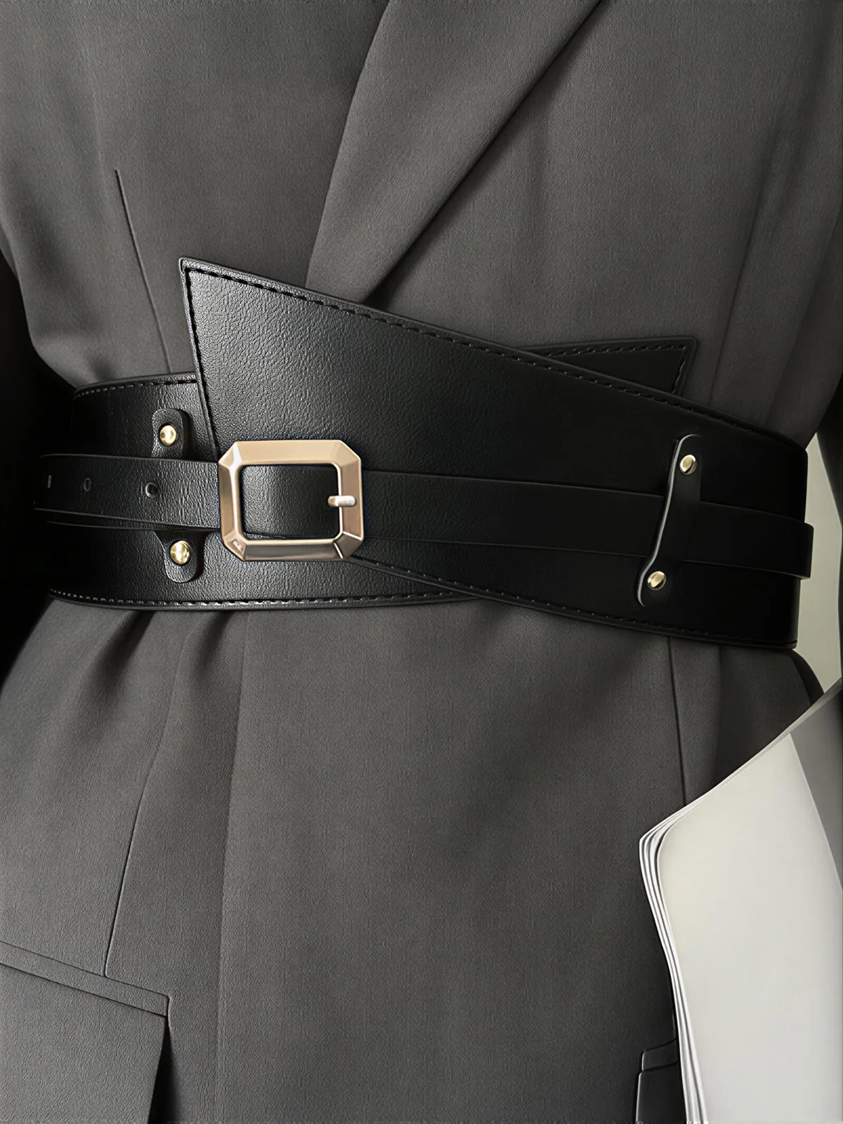 Wide Square Buckle Belt - Image 3