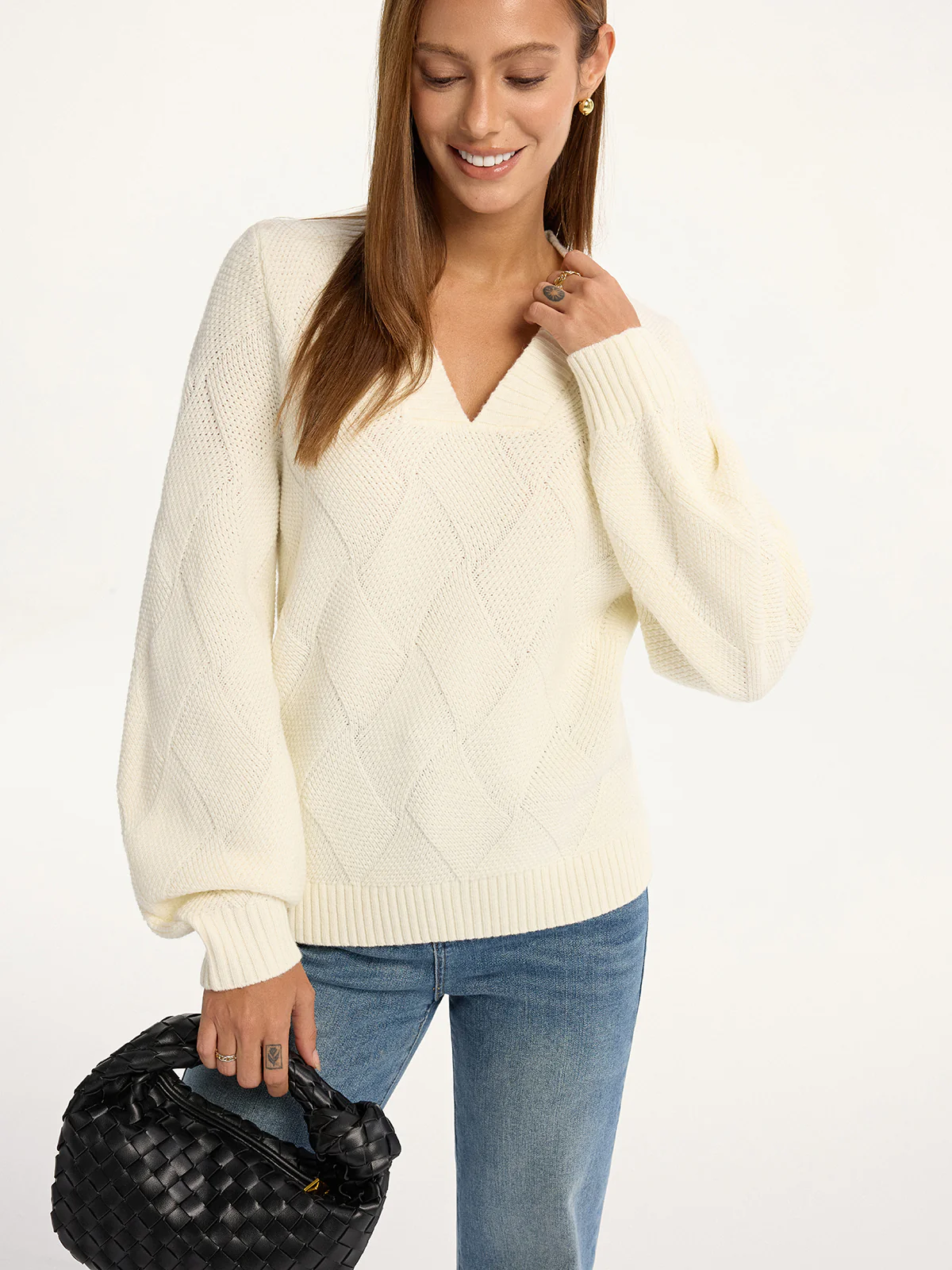 Wool-Blend Argyle Textured V-Neck Sweater - Image 3