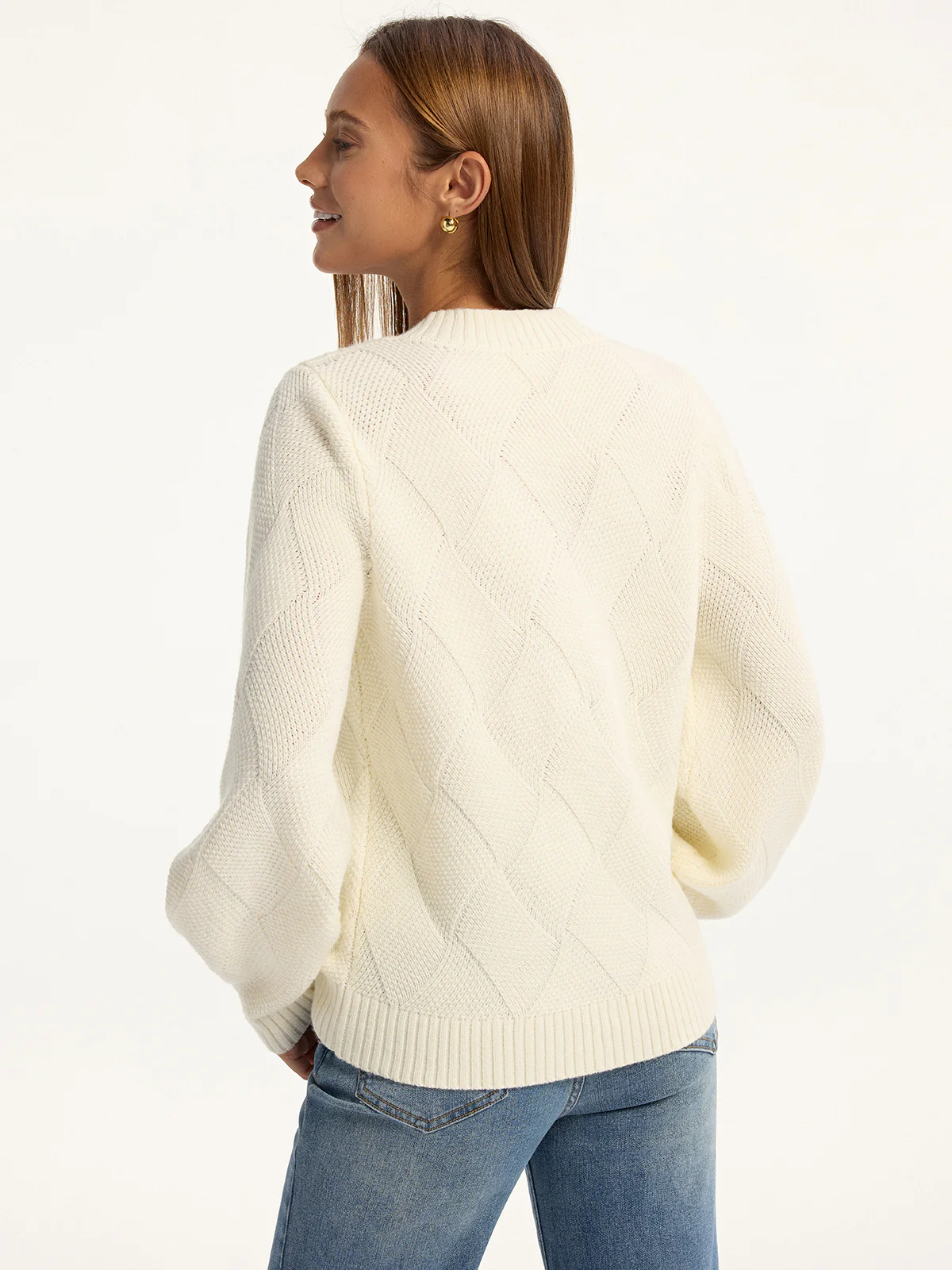 Wool-Blend Argyle Textured V-Neck Sweater - Image 6
