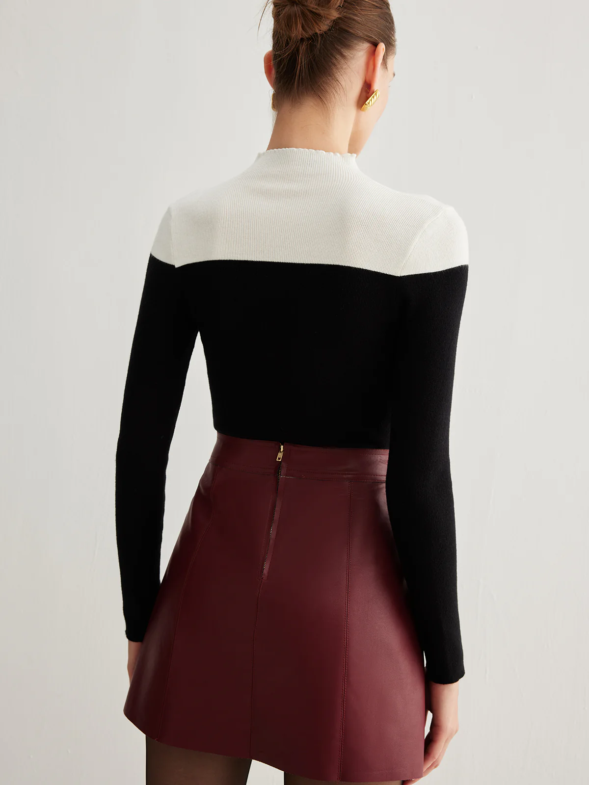 Wool-Blend Color Block Knit Top - Image 4