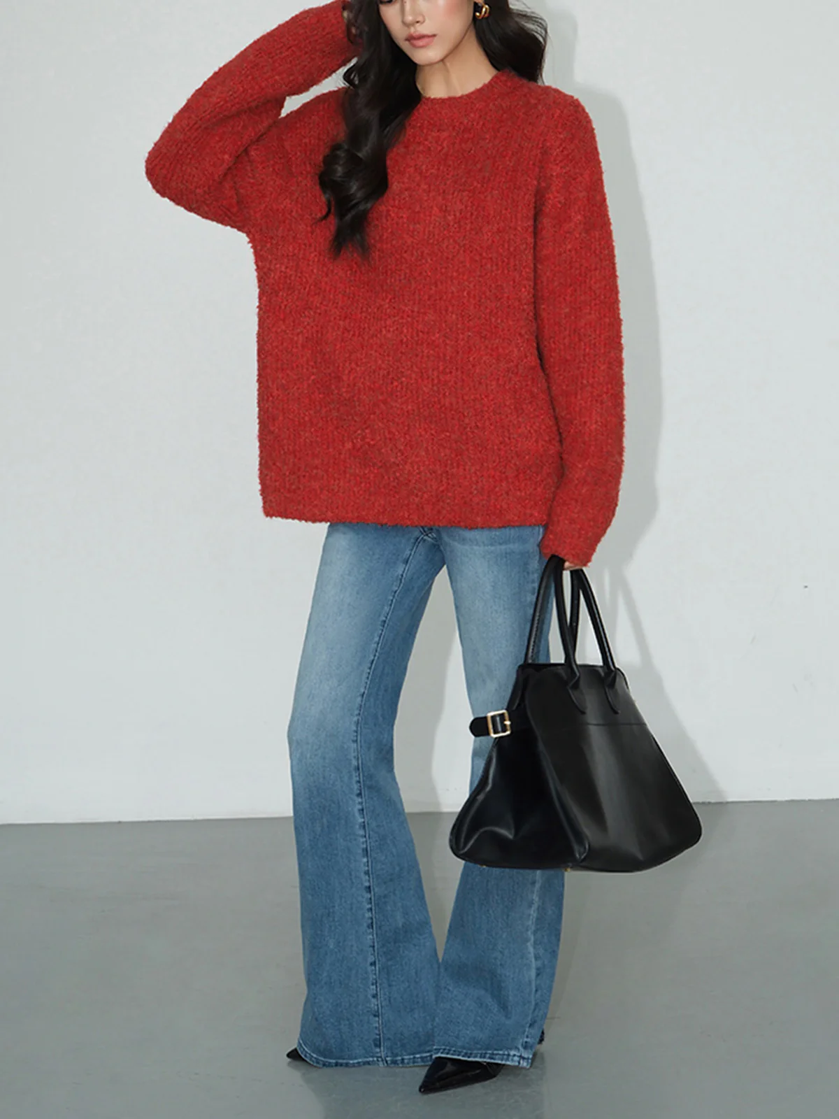 Wool-Blend Elegant Ribbed Sweater - Image 4