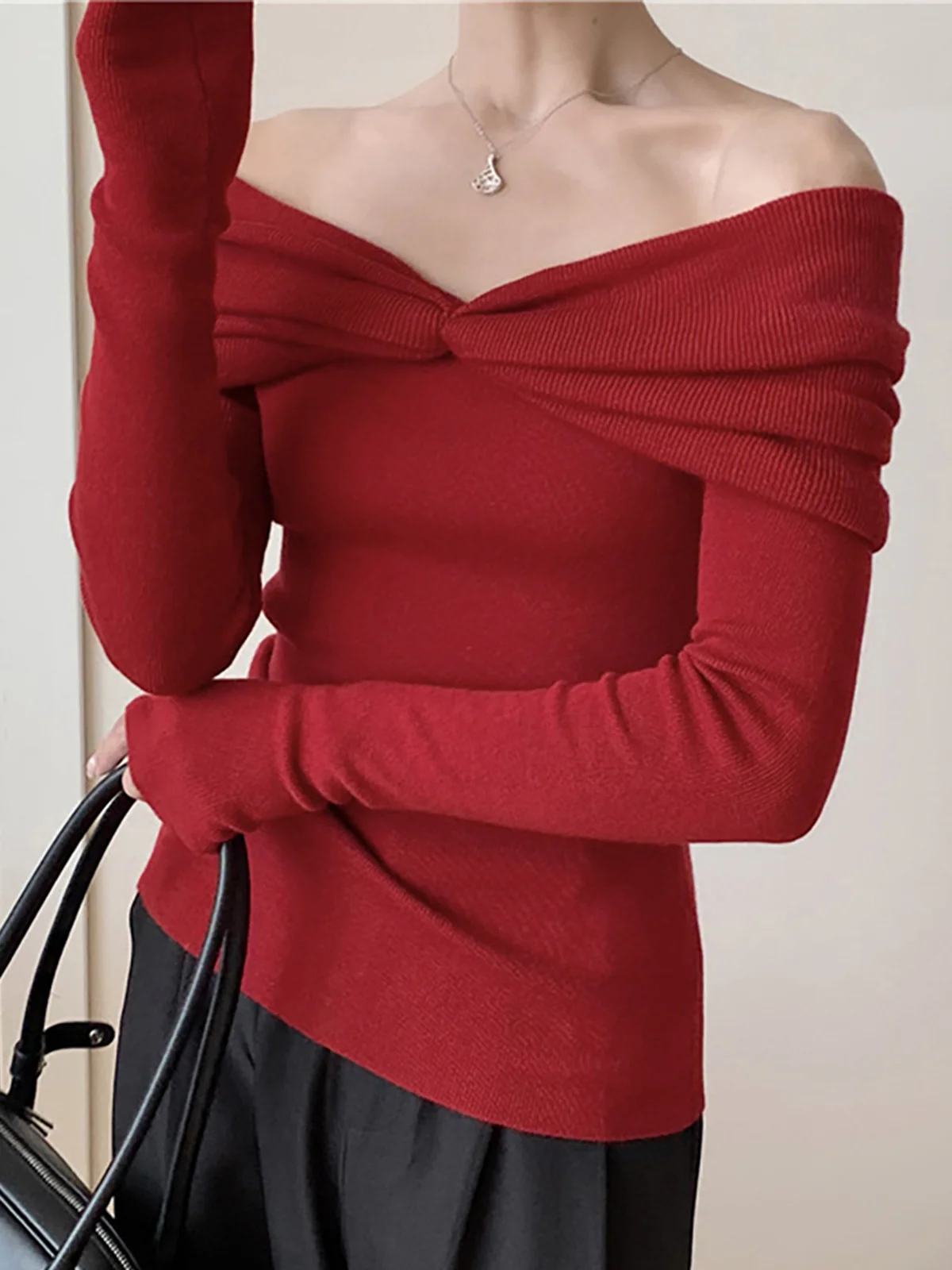 Wool-Blend Knotted Ruched Knit Top - Image 4