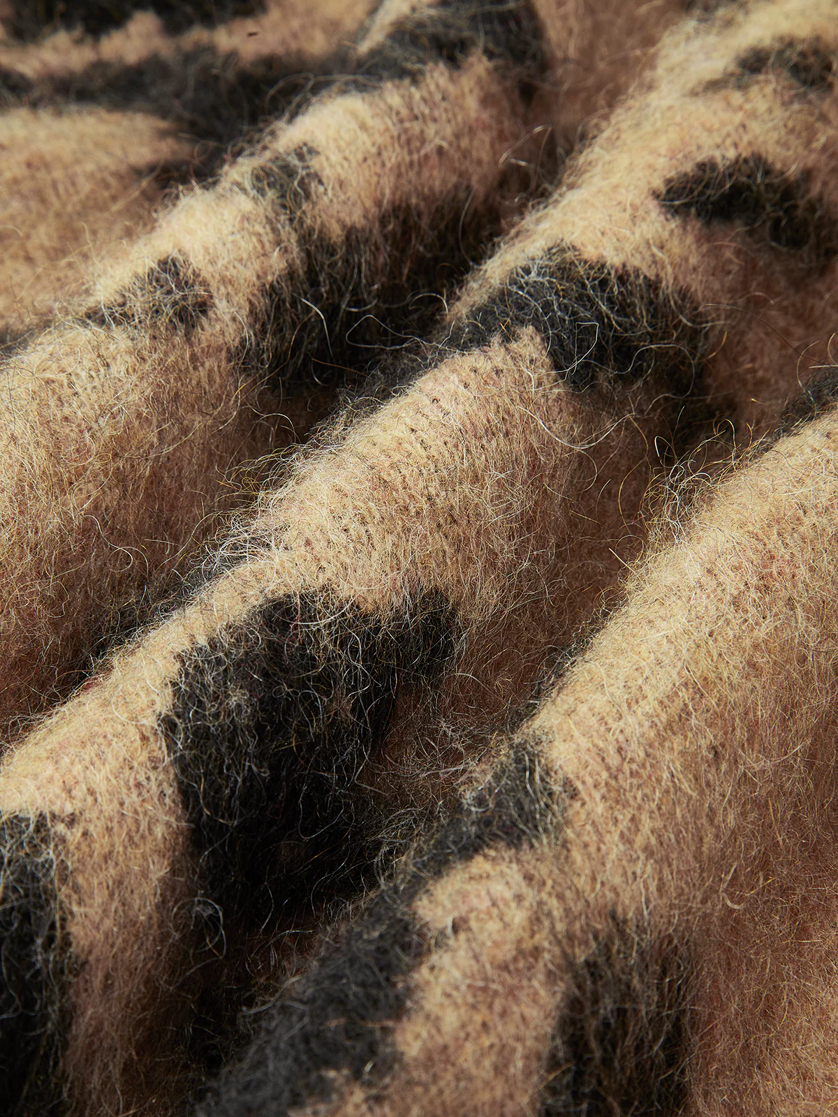 Wool-Blend Leopard Fuzzy Sweater - Image 10
