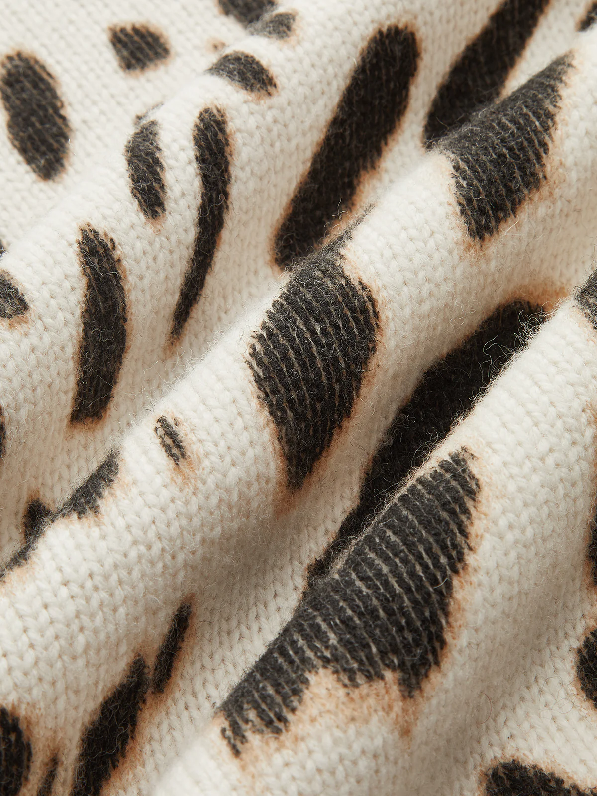Wool-Blend Leopard Print Knit Vest - Image 3