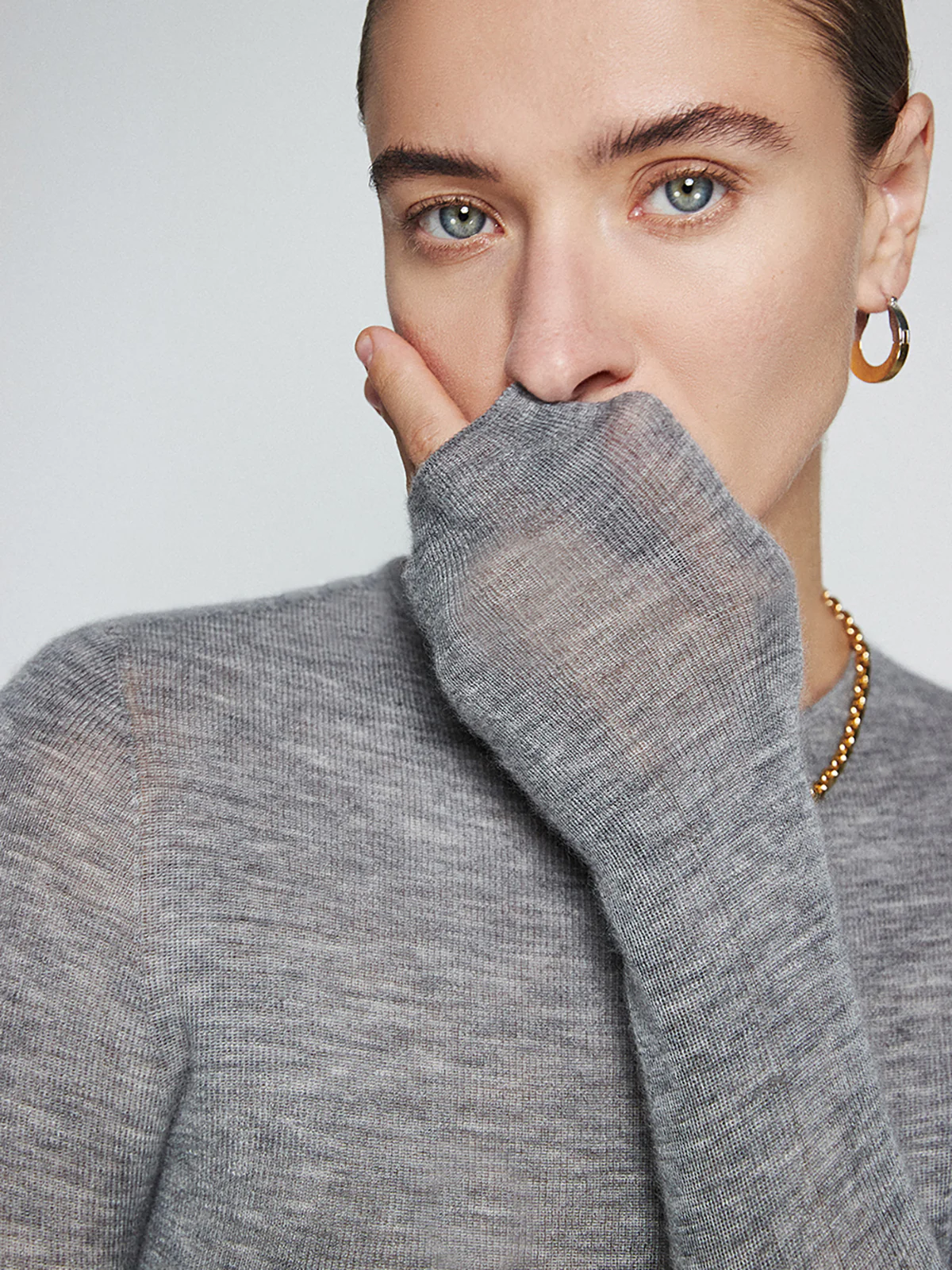 Wool-Blend Minimalist Skinny Knit Top - Image 5