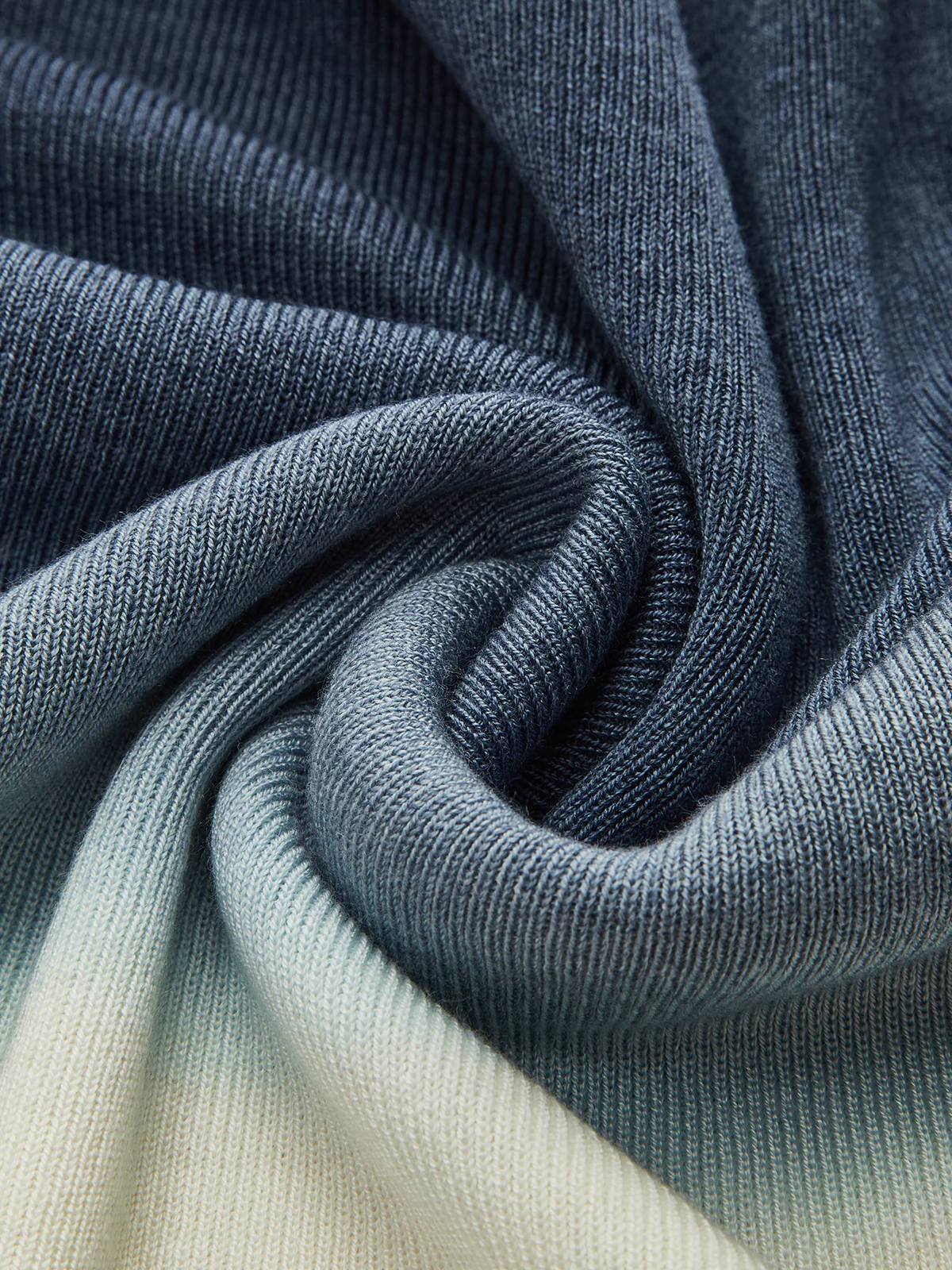 Wool-Blend Ombre Slim Knit Top - Image 12
