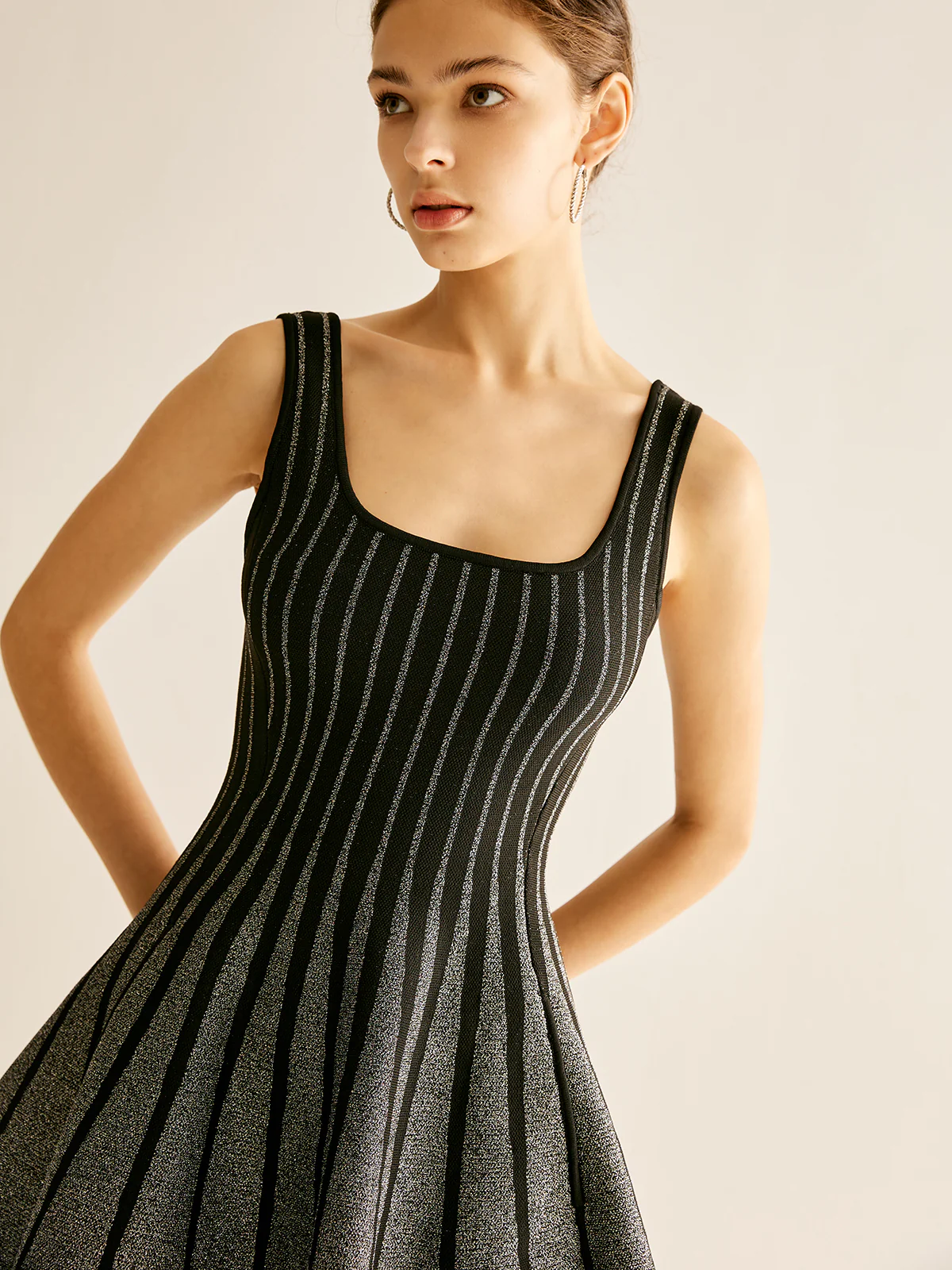 Wool-Blend Sequins Sweater Dress - Image 4