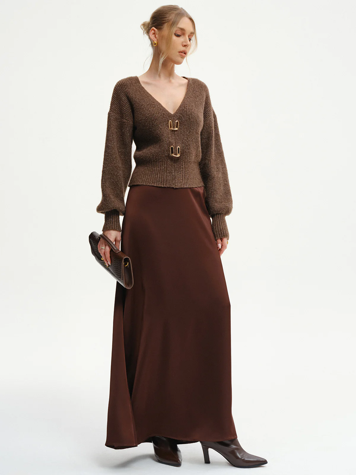 Wool-Blend V-Neck Sweater - Image 4