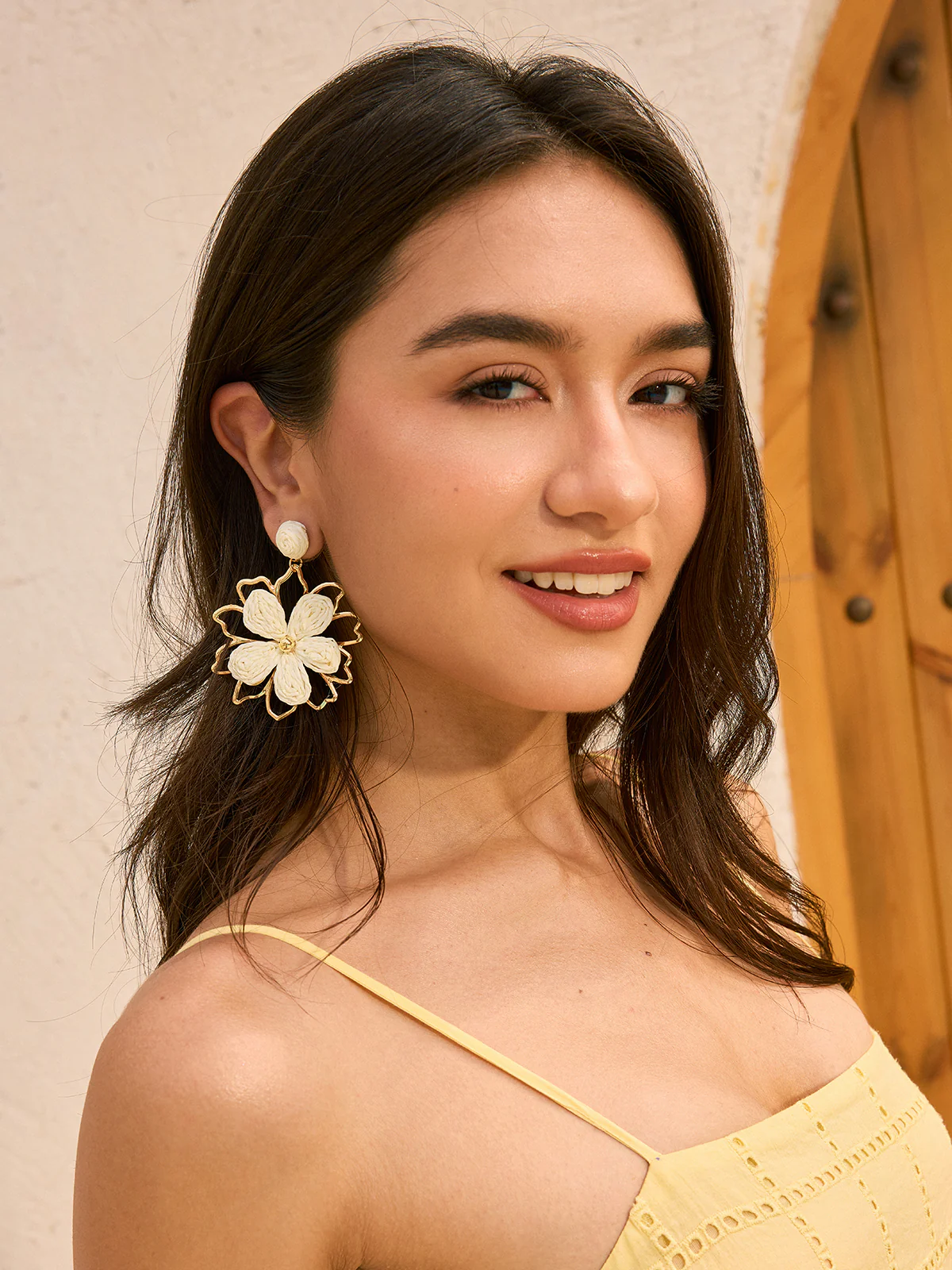 Woven Petal Outline Flower Earrings - Image 2