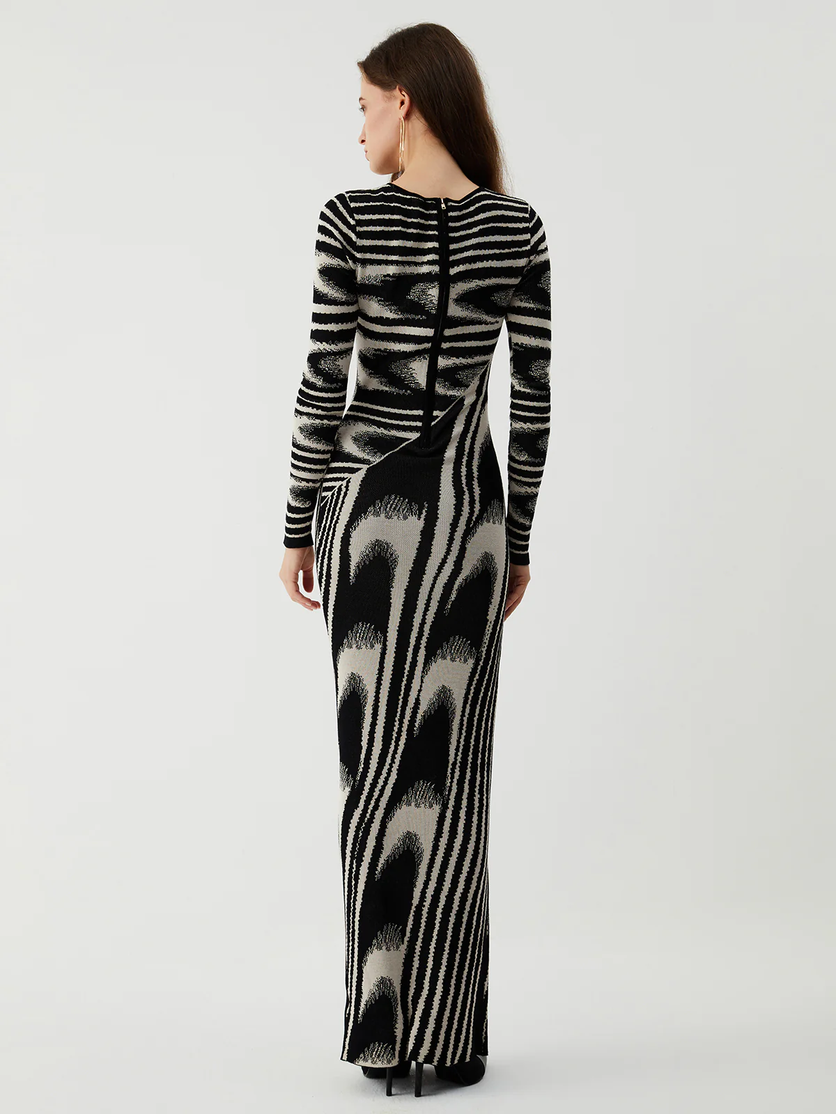 Zebra Print Long Sleeve Sweater Dress - Image 3