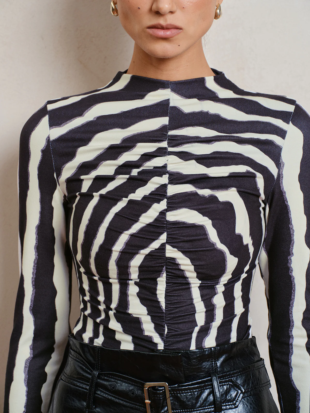 Zebra Print Ruched Long Sleeve Top - Image 2