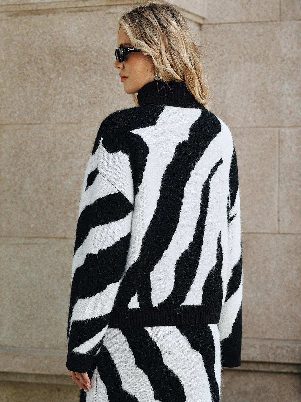 Zebra Print Turtleneck Wool Blend Sweater - Image 5