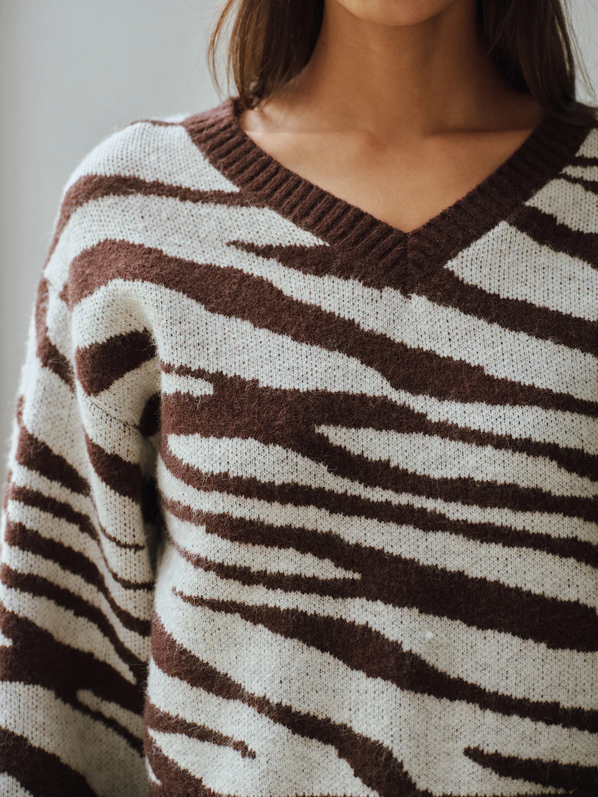 Zebra Print V-Neck Sweater - Image 2