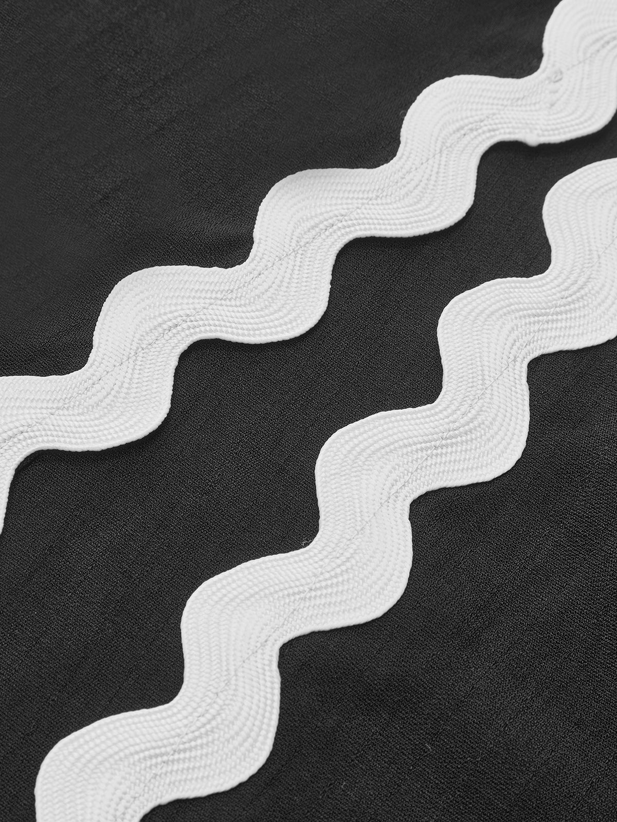 Zig Zag Edge Halter Midi Dress - Image 2