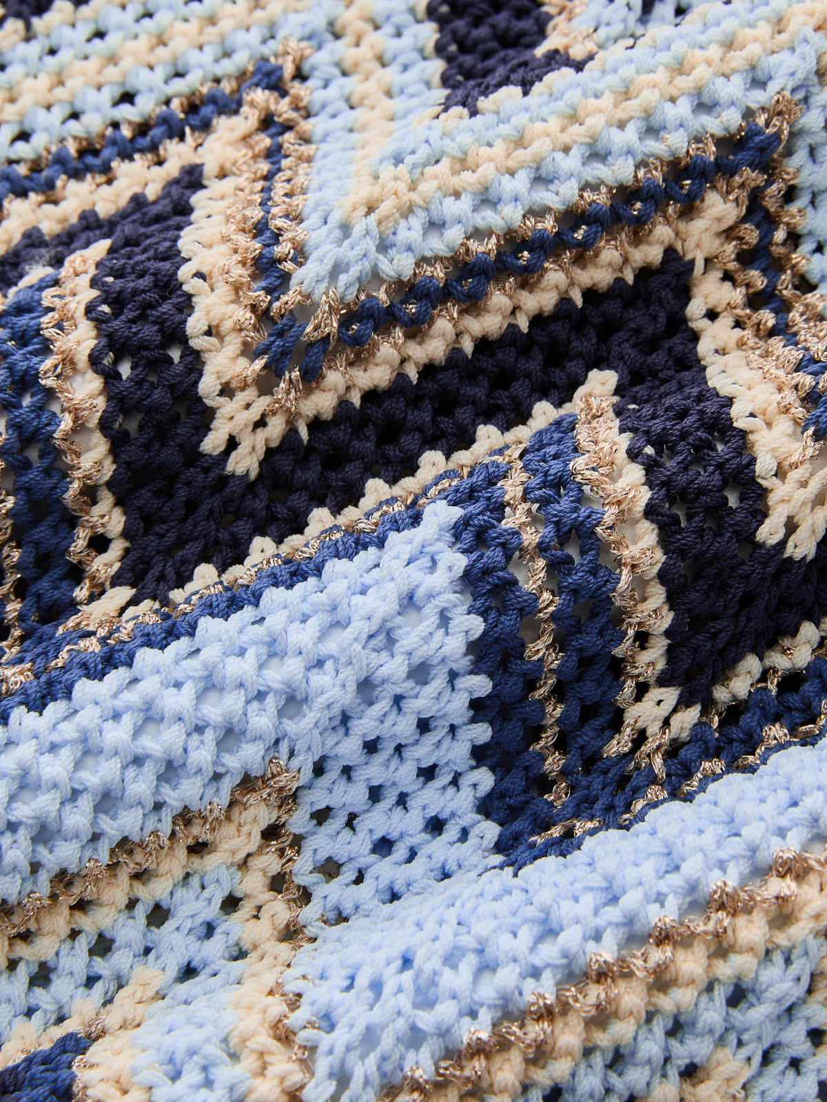 Zigzag Wave Crochet Sleeveless Knit Tank Top - Image 3