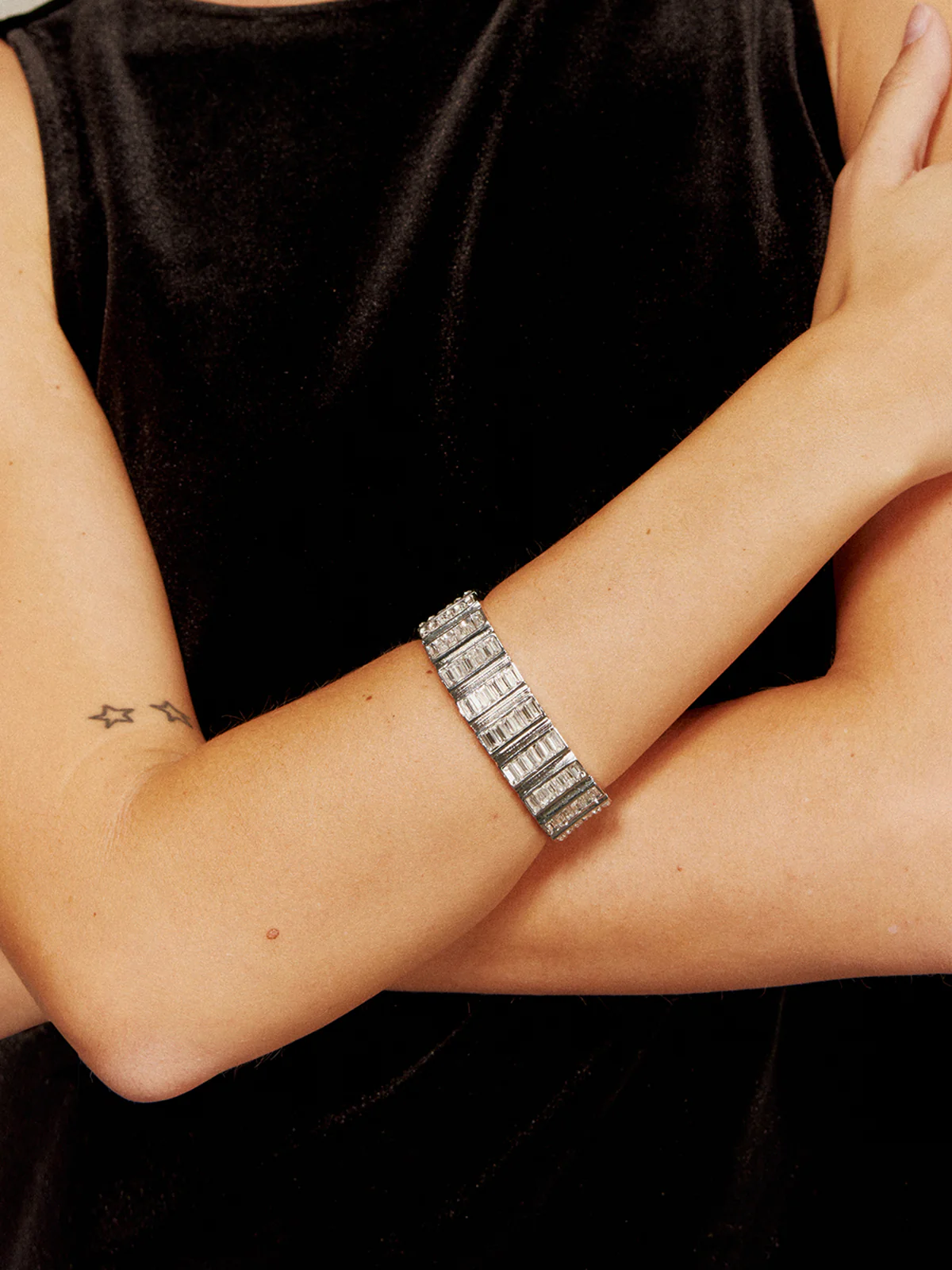 Ziron Open Bracelet - Image 2